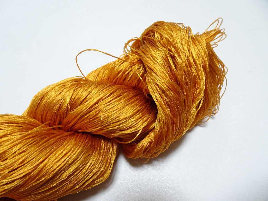 Japanese Vintage 6 Loose-Twist Silk Threads 19257