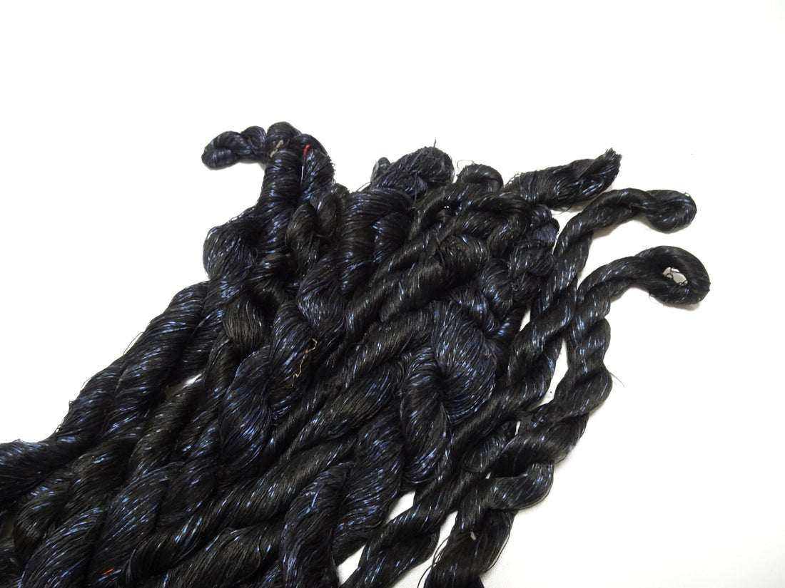 Japanese Vintage Super Rare Indigo Mud Dyeing kasuri loose Twisted Silk Thread Sets Embroidery & weave 13424