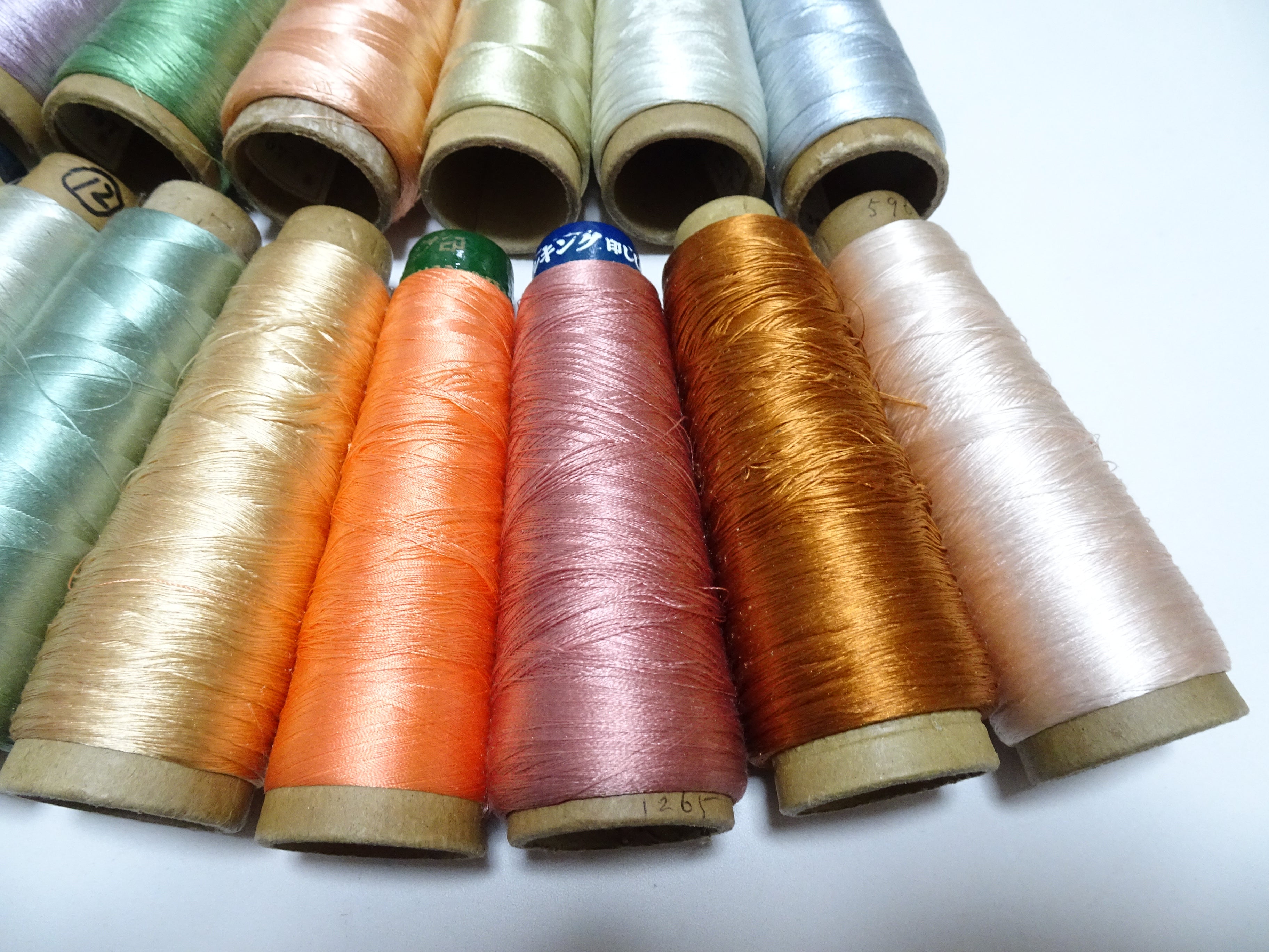 Great deal!! Japanese vintage silk thread 14sets embroidery Imperfect item (please see description for details)  16375