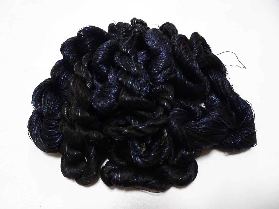 Japanese Vintage Super Rare Indigo Mud Dyeing kasuri loose Twisted Silk Thread Sets Embroidery & weave 13425