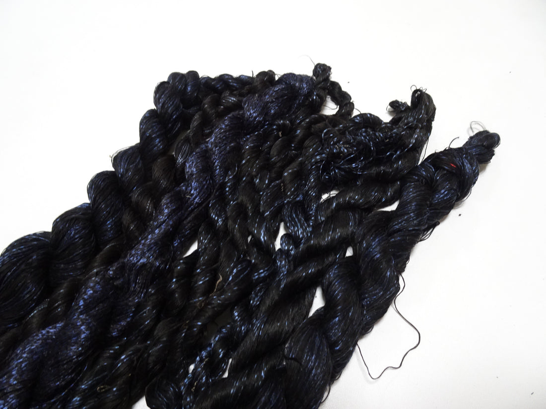 Japanese Vintage Super Rare Indigo Mud Dyeing kasuri loose Twisted Silk Thread Sets Embroidery & weave 13425