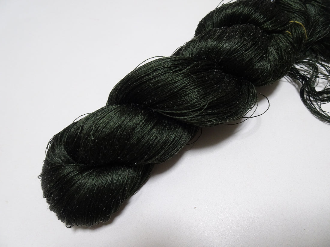 Japanese vintage silk thread embroidery 8588