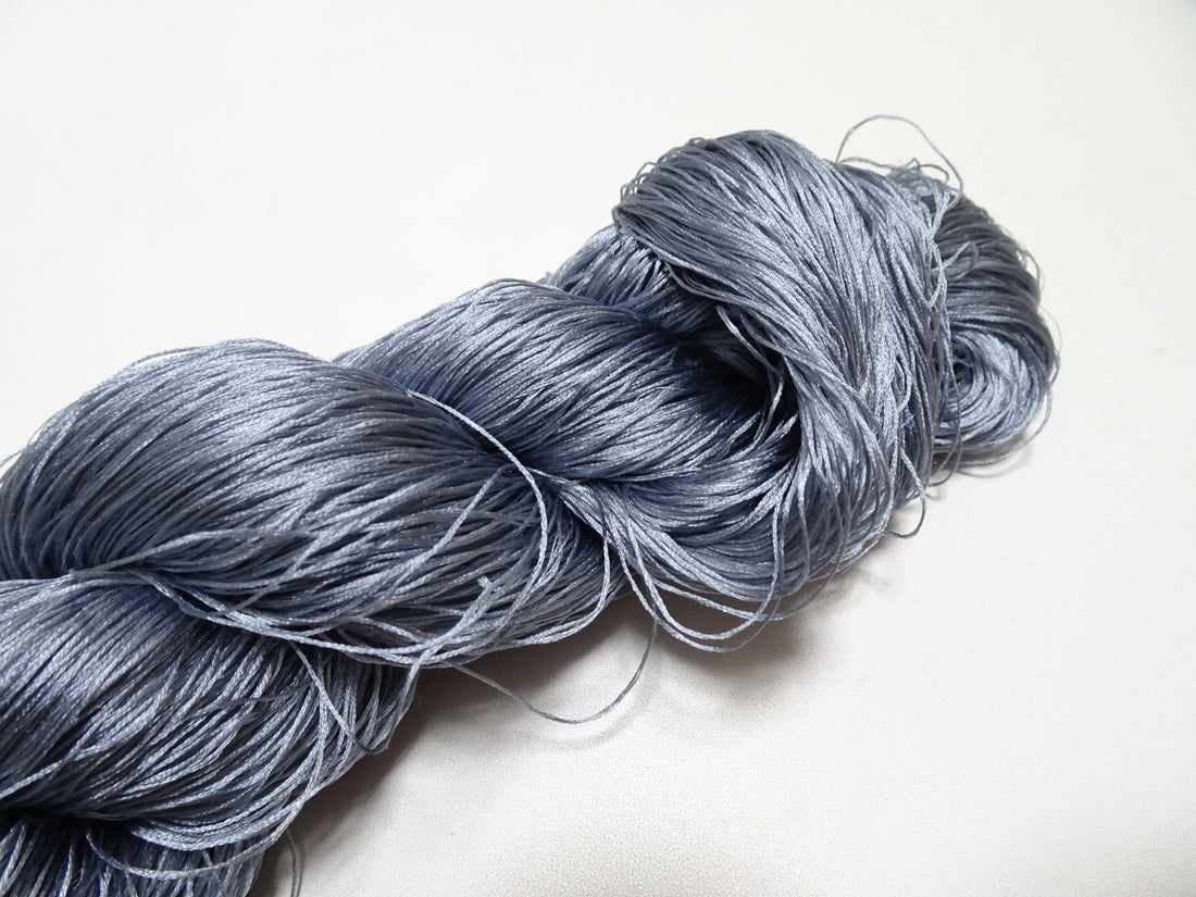 Japanese Vintage 6 Loose-Twist Silk Threads 19259