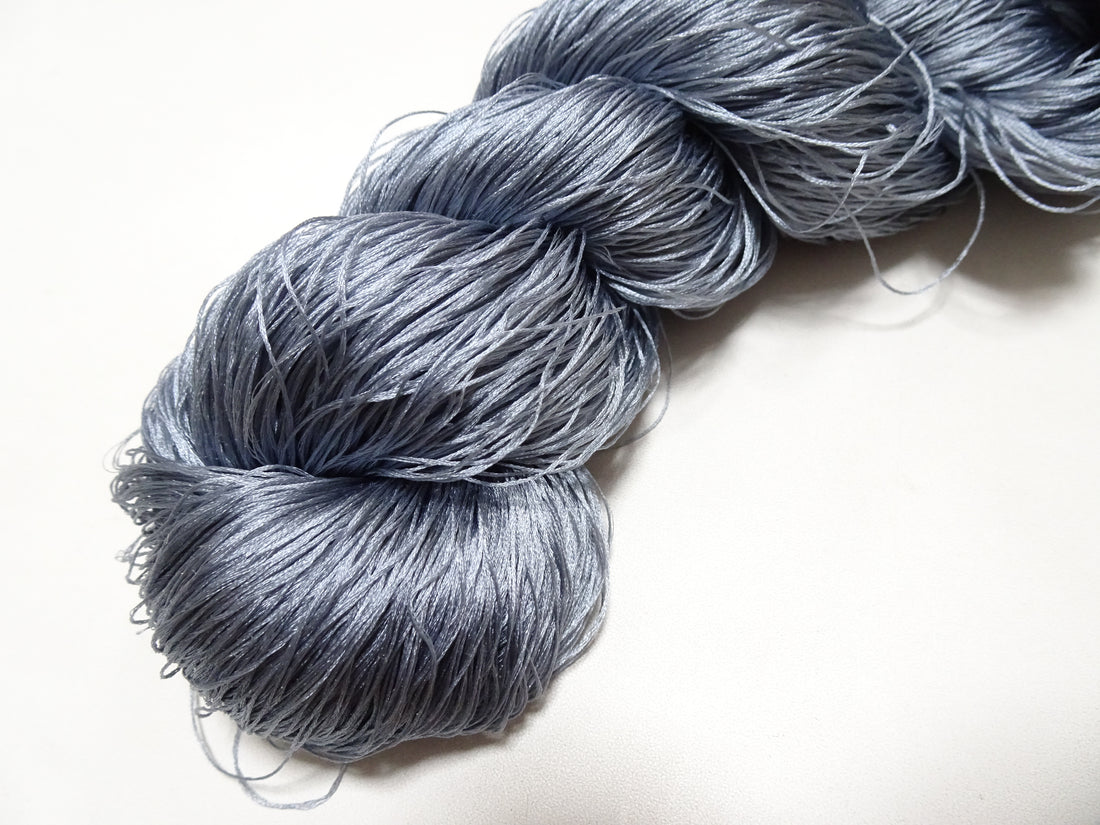 Japanese Vintage 6 Loose-Twist Silk Threads 19259