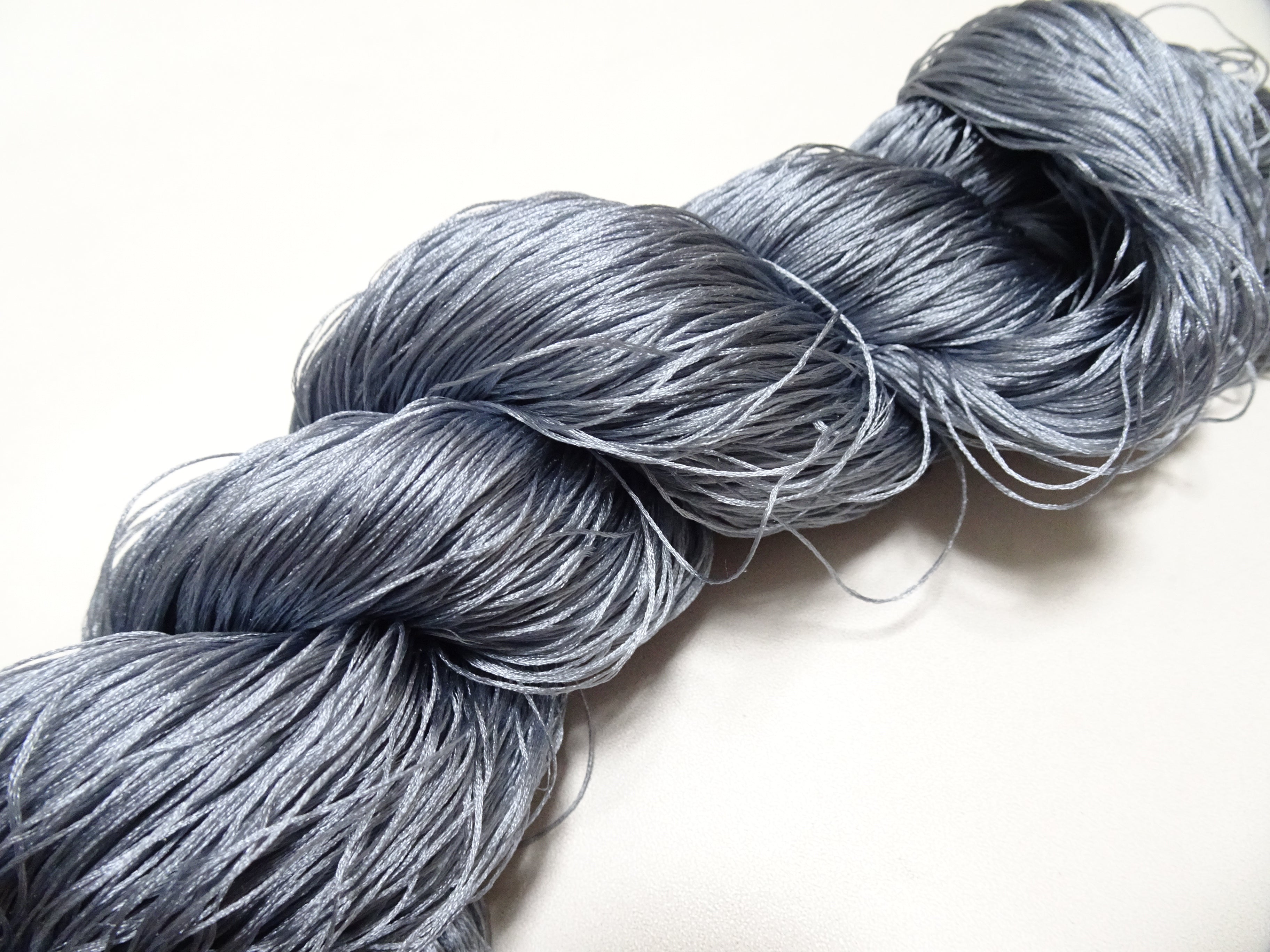 Japanese Vintage 6 Loose-Twist Silk Threads 19259