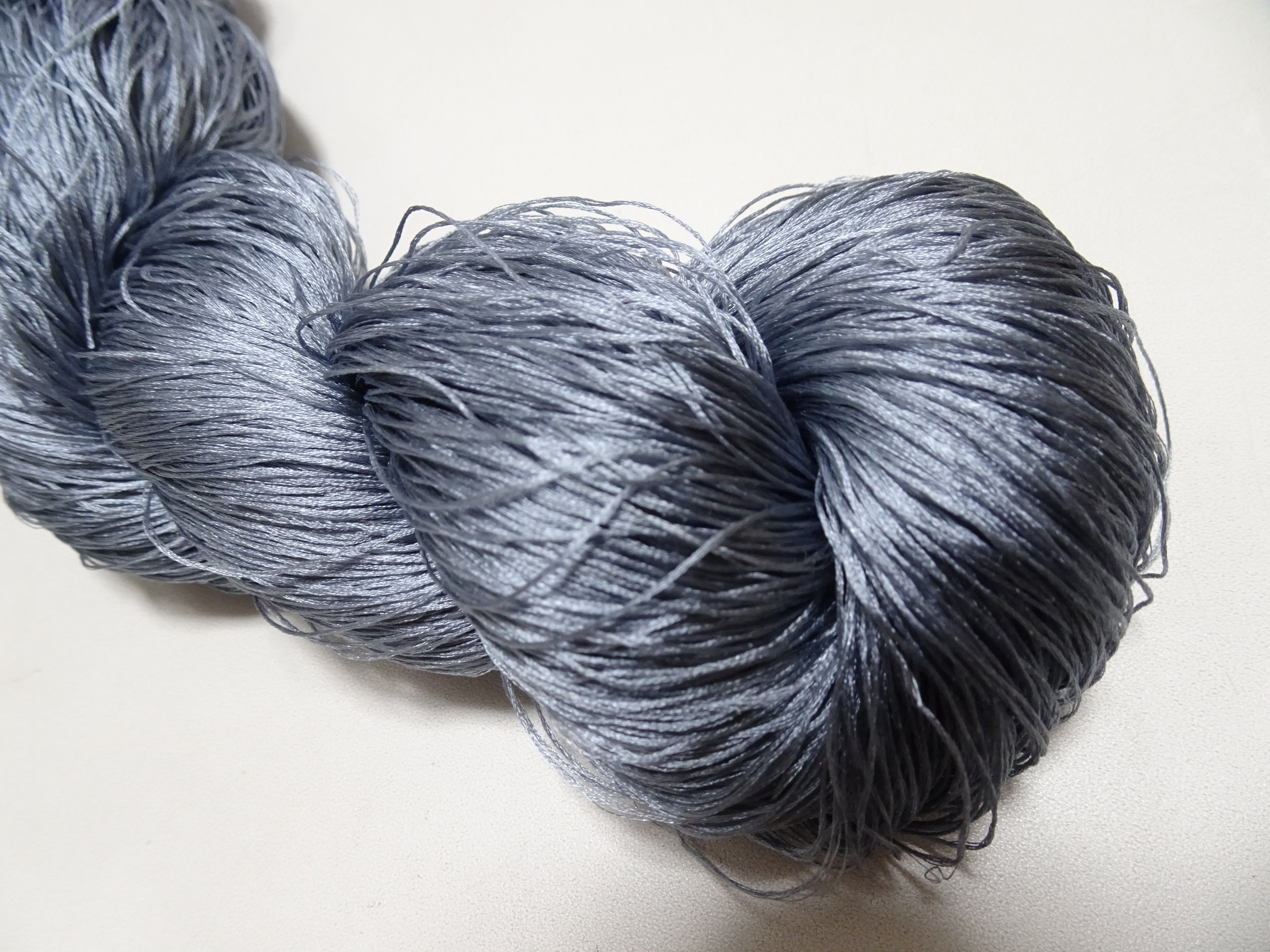 Japanese Vintage 6 Loose-Twist Silk Threads 19259