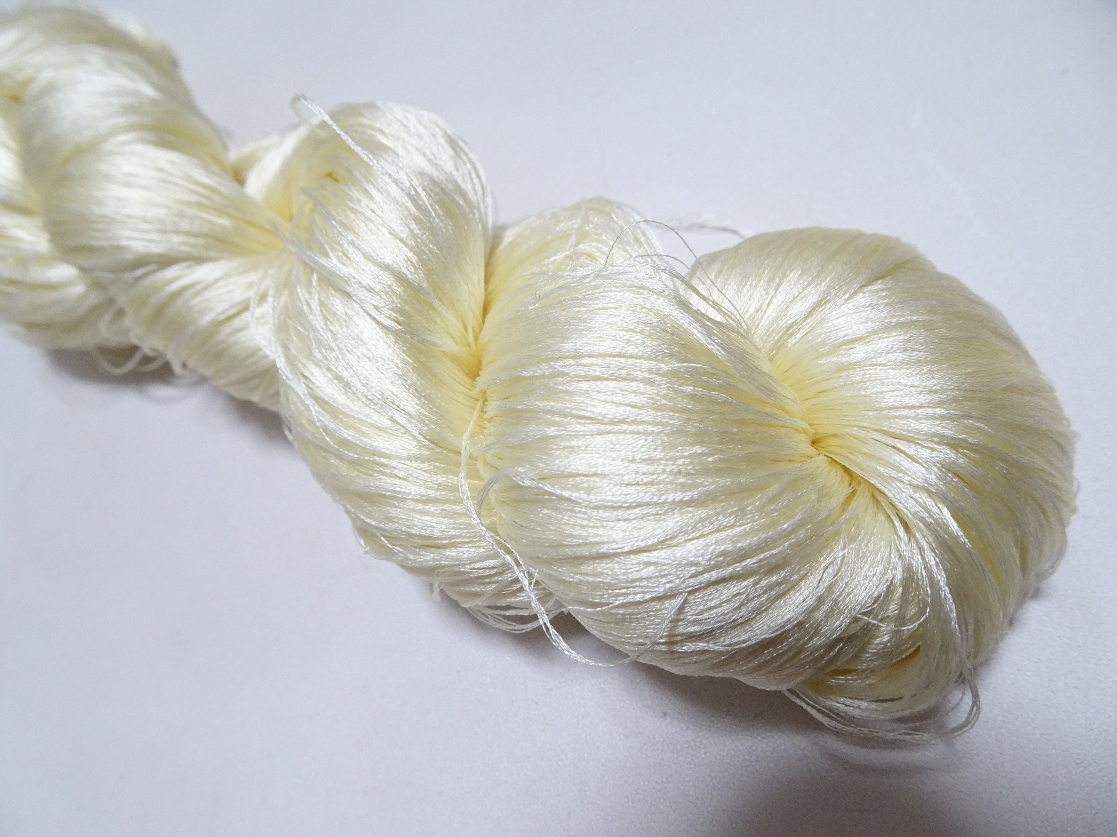 Japanese Vintage 6 Loose-Twist Silk Threads 19260