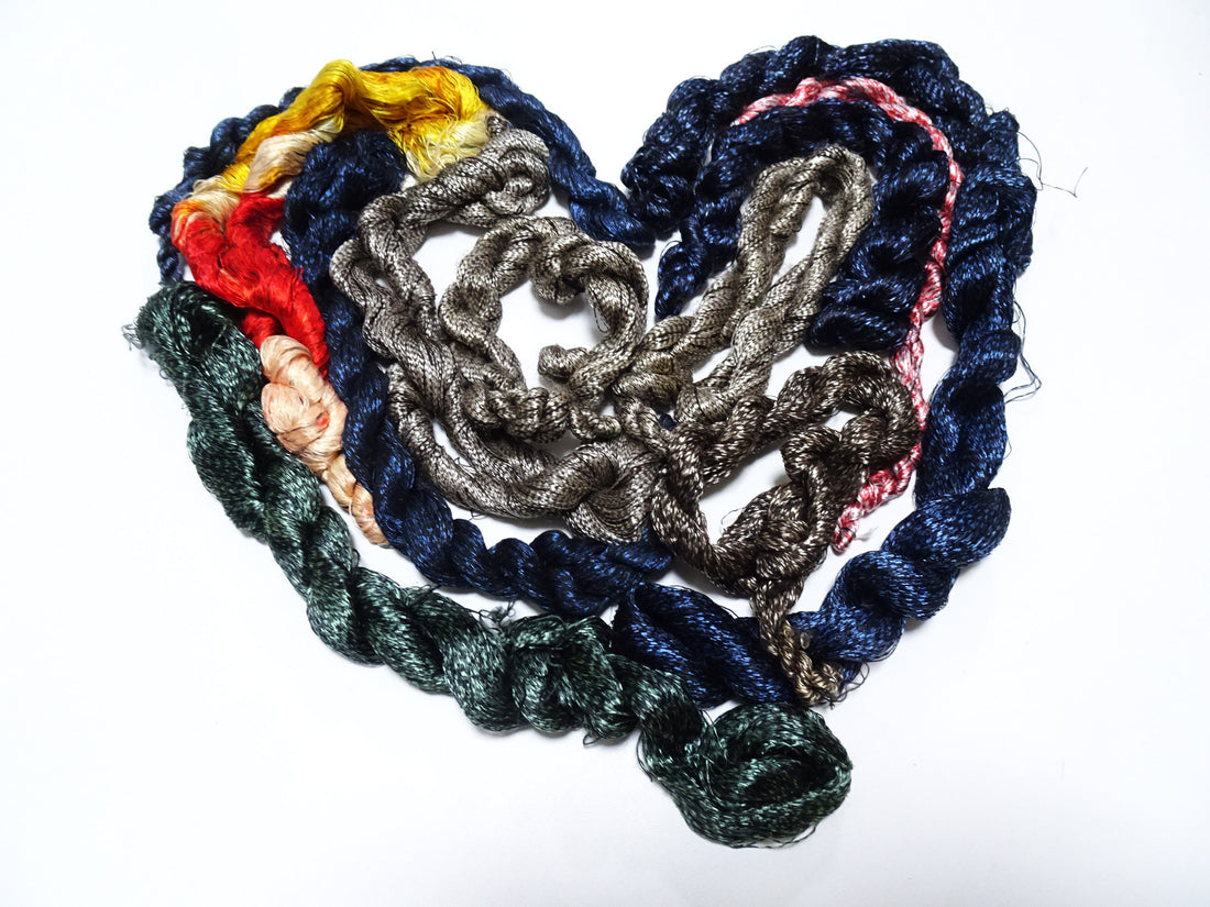 Japanese Vintage Super Rare Mud Dyeing kasuri loose Twisted Silk Thread Various Sets Embroidery & weave 13428