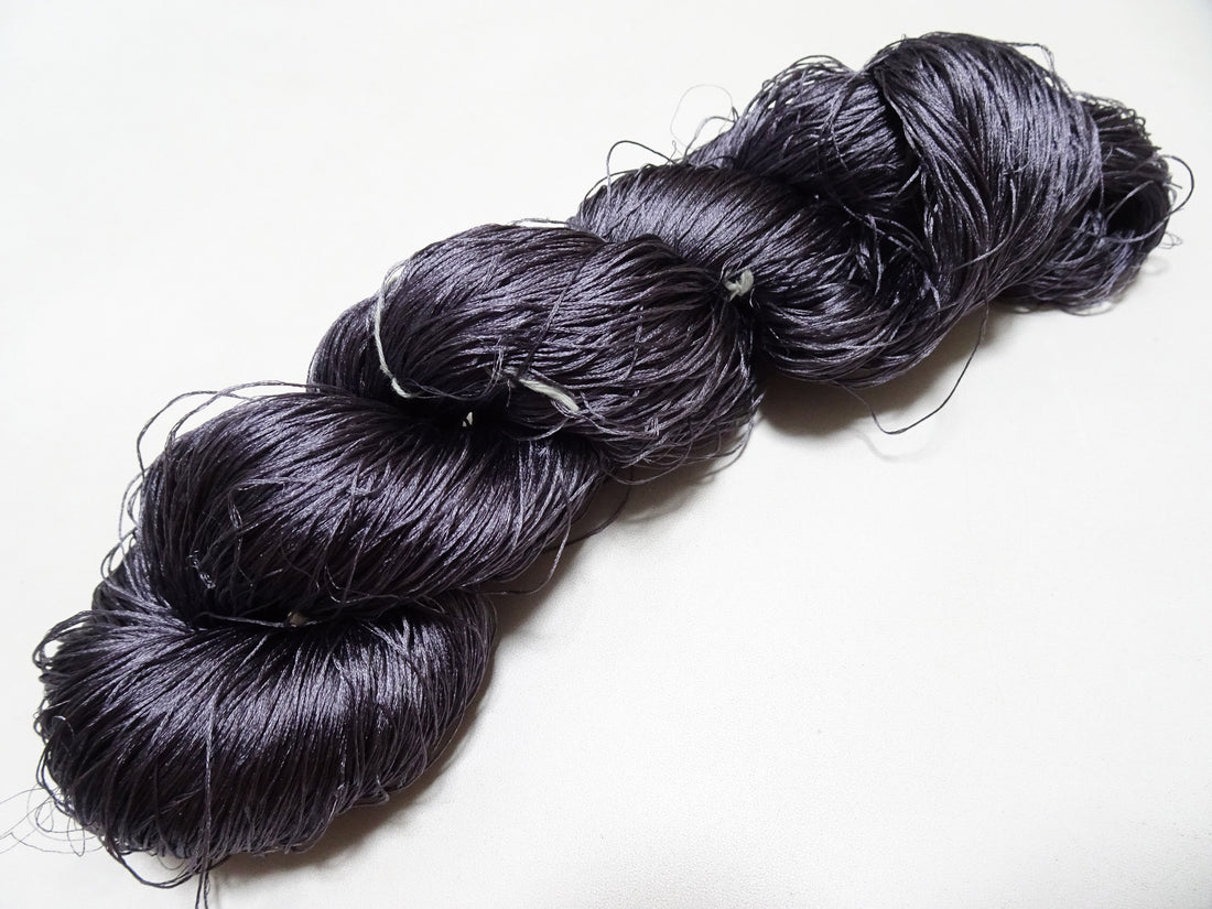 Japanese Vintage 6 Loose-Twist Silk Threads 19262