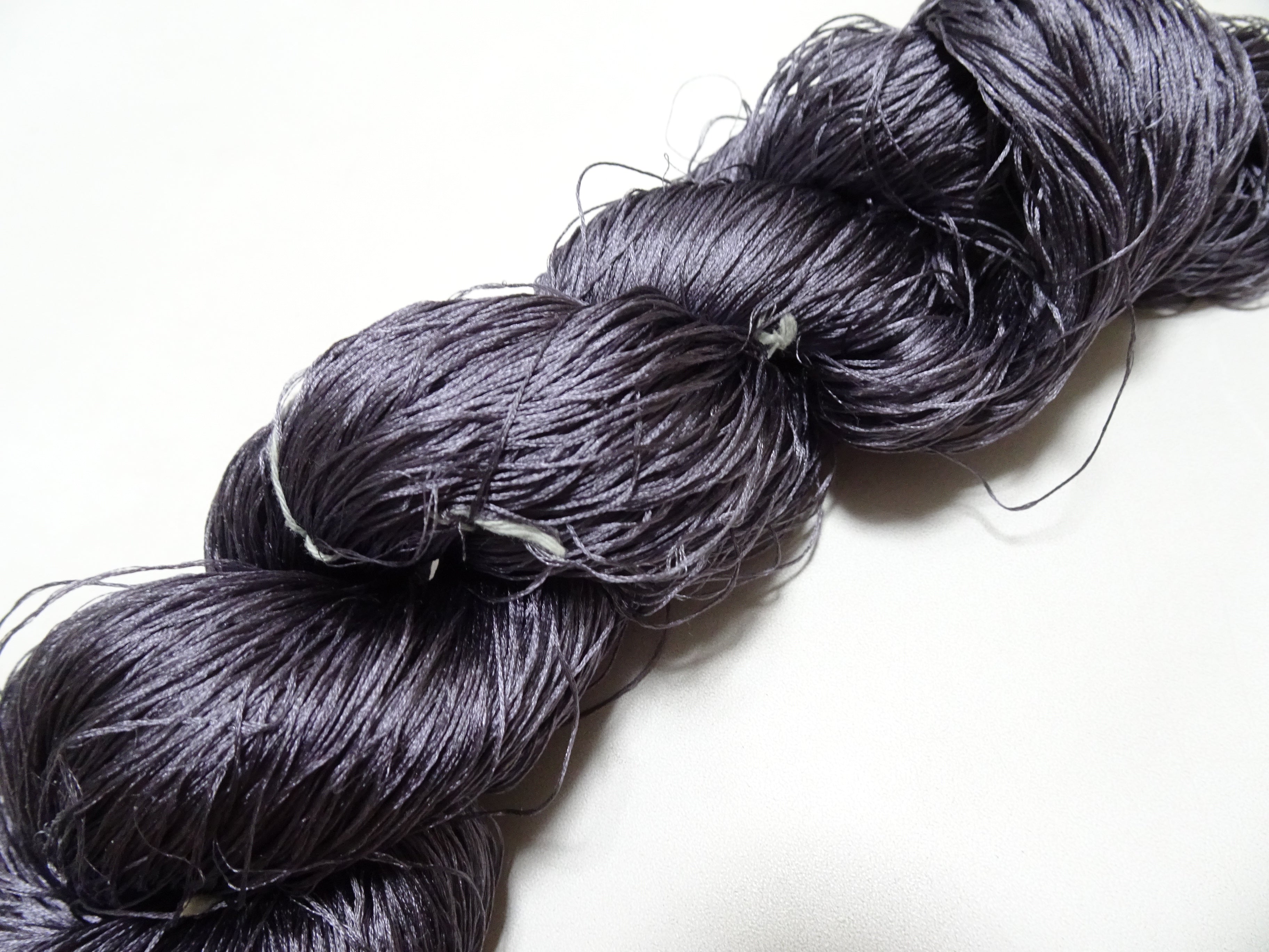 Japanese Vintage 6 Loose-Twist Silk Threads 19262