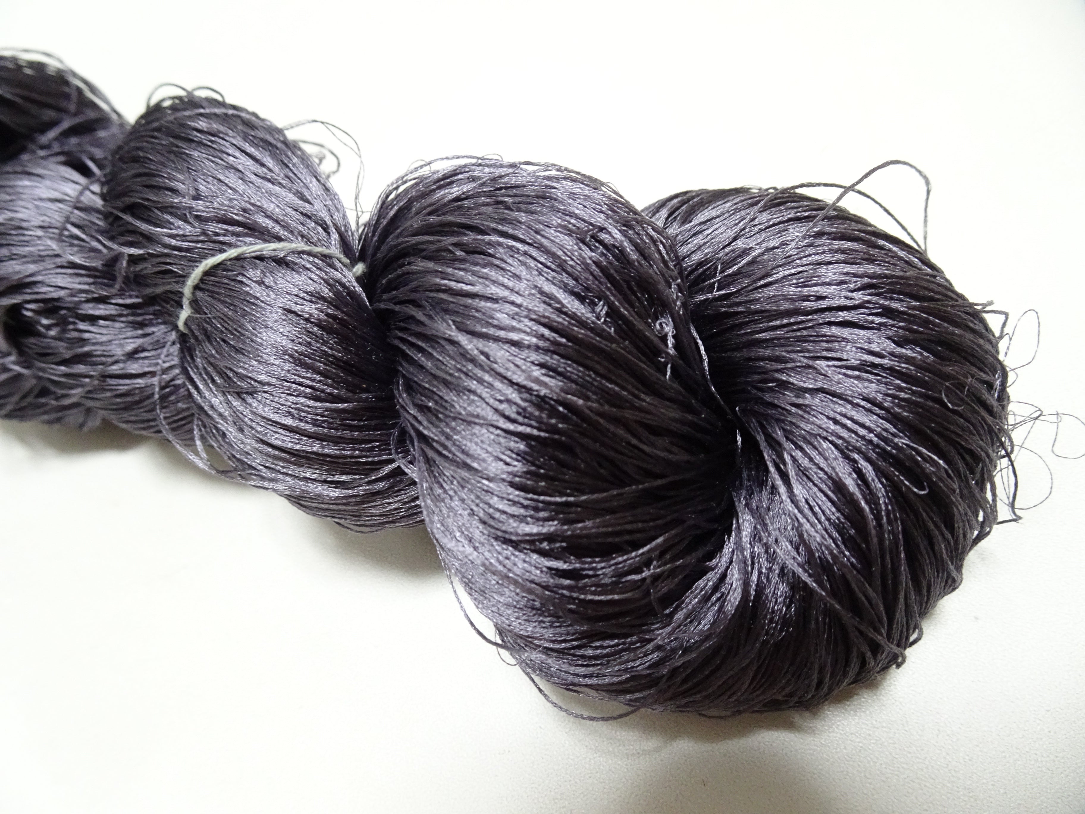 Japanese Vintage 6 Loose-Twist Silk Threads 19262