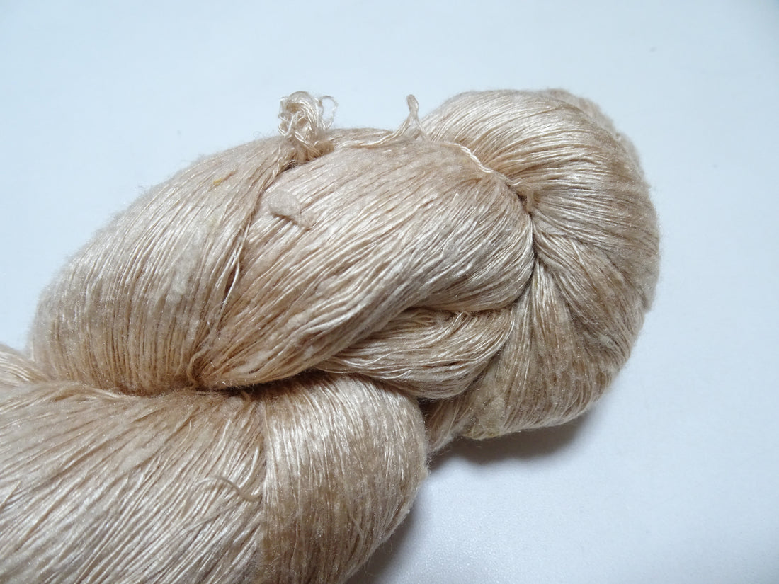Japanese Vintage Mawata Tsumugi Fine Quality Silk Thread embroidery & Weave 17288