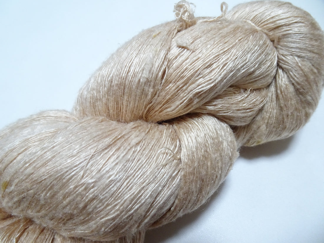 Japanese Vintage Mawata Tsumugi Fine Quality Silk Thread embroidery & Weave 17288