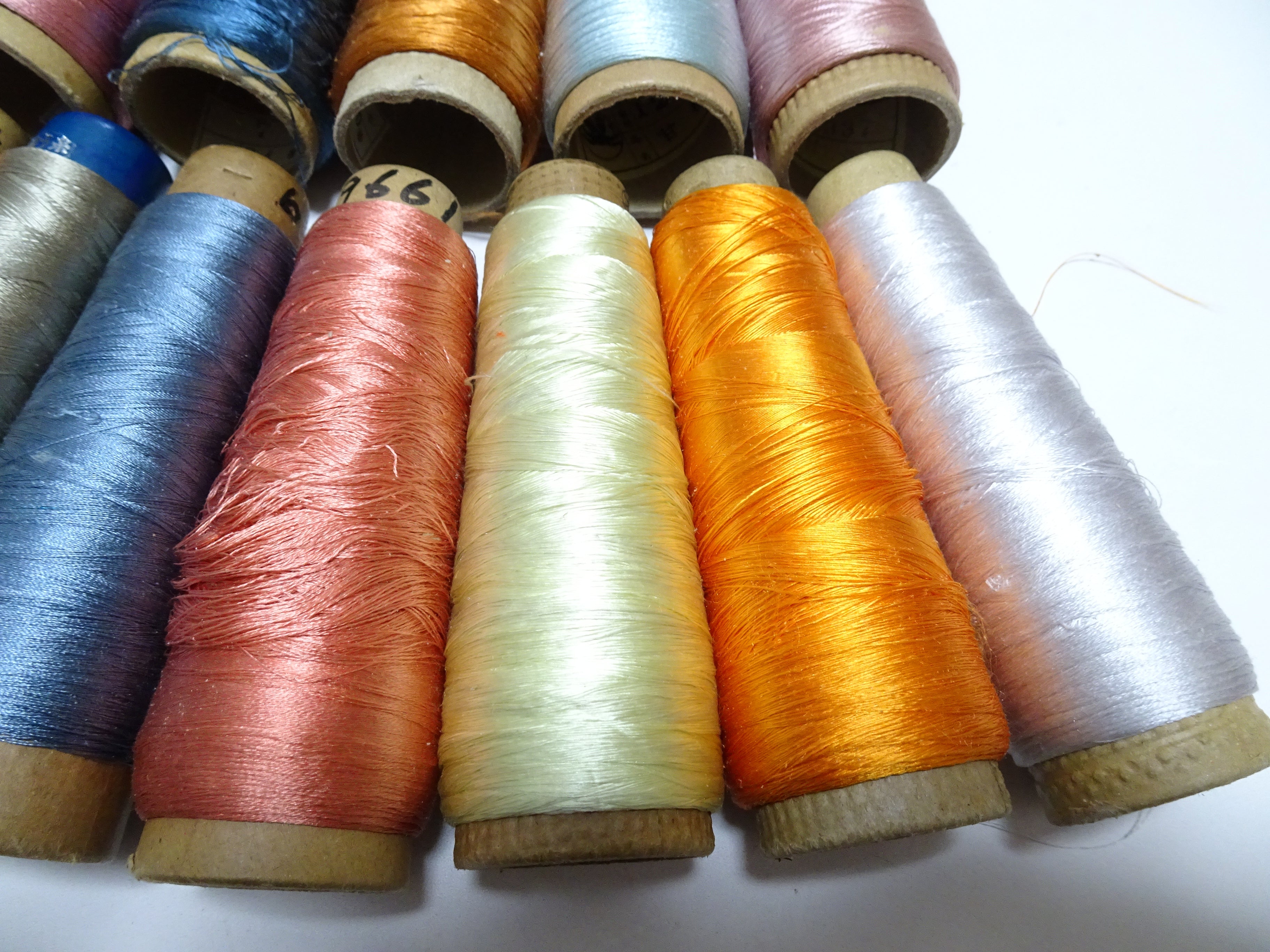 Great deal!! Japanese vintage silk thread 14sets embroidery Imperfect item (please see description for details)  16382