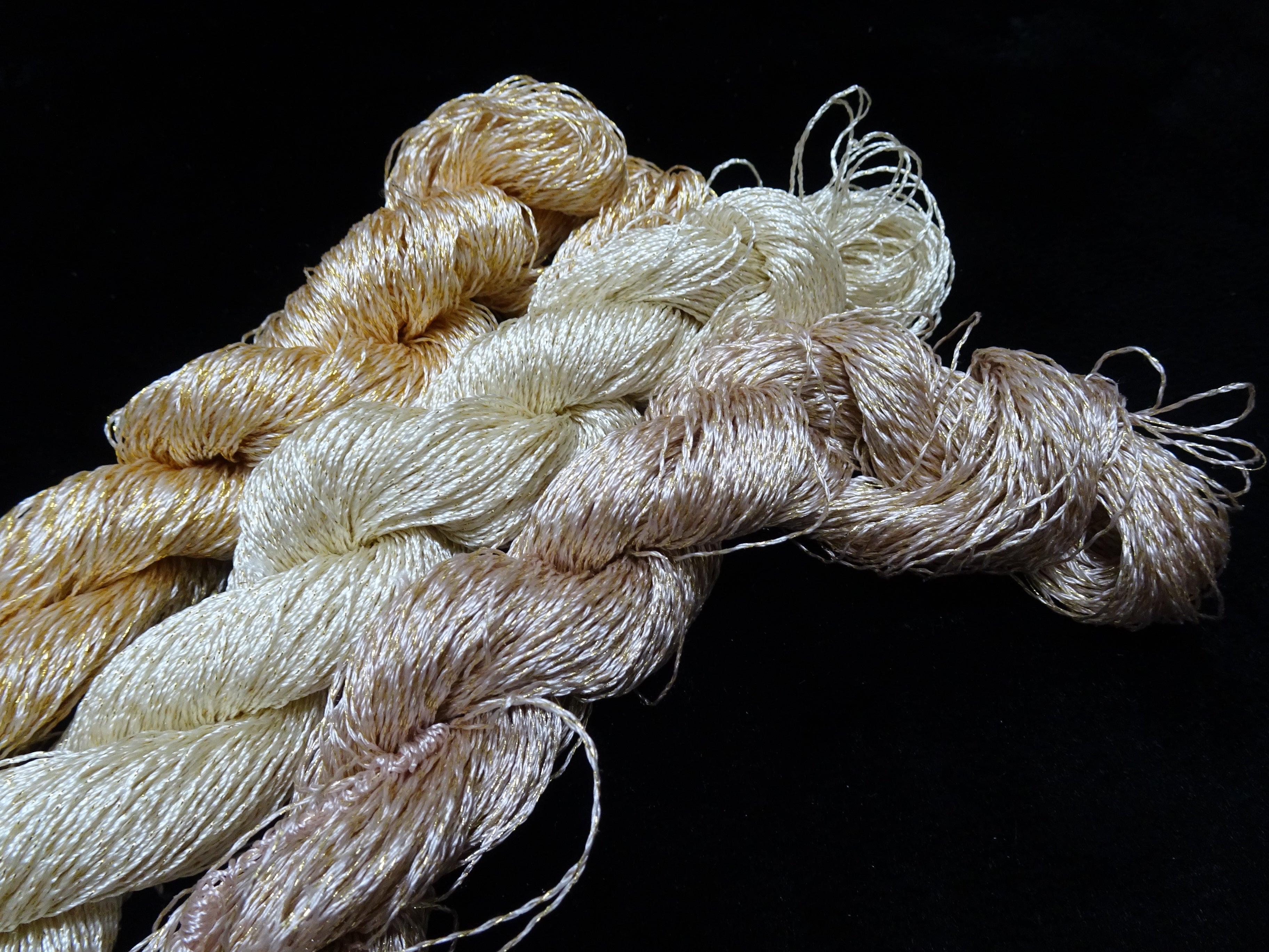 Japanese Vintage High Class Rare Silk Thread 3sets Mixture of Gold embroidery 17915