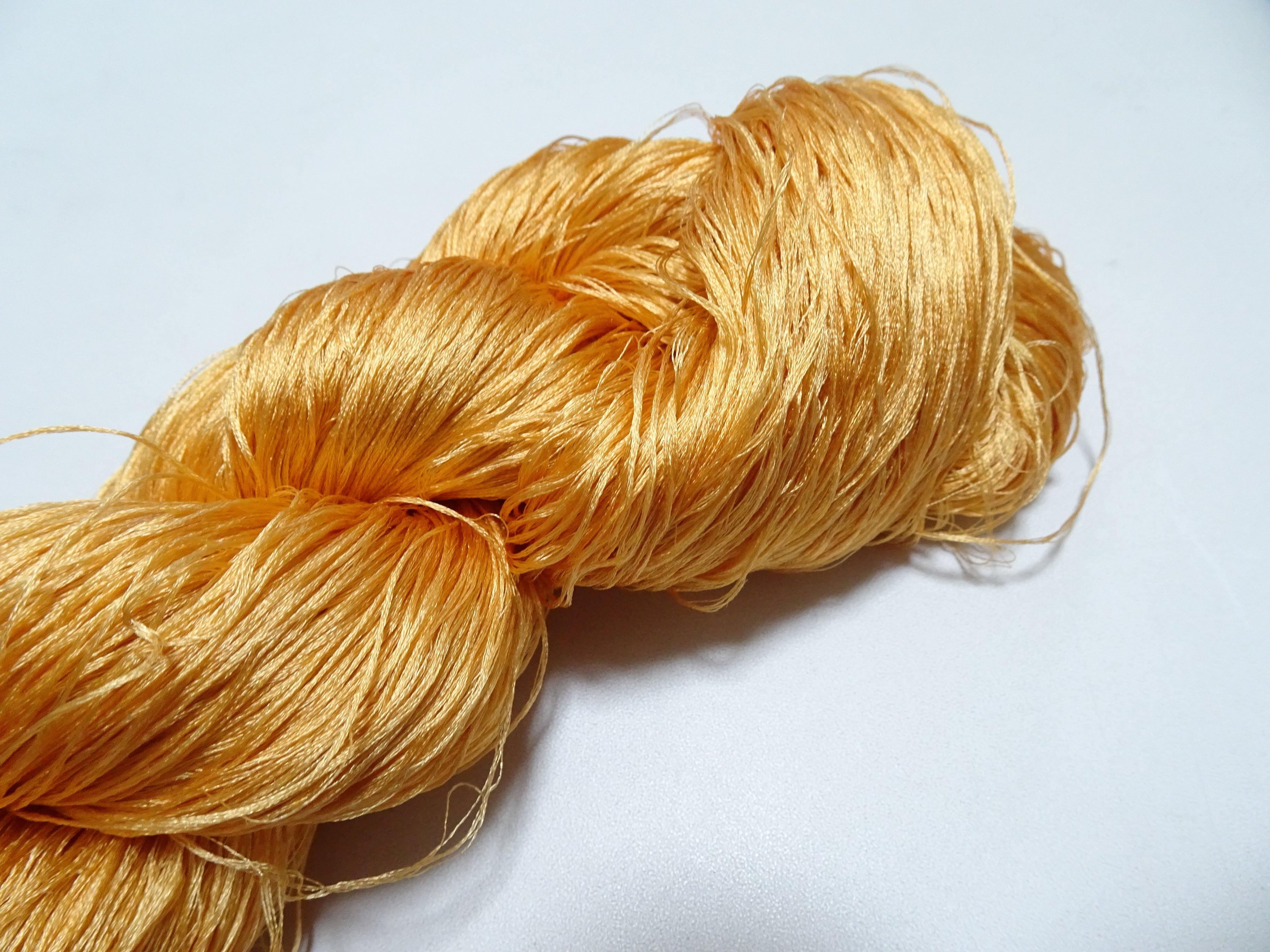 Japanese Vintage 6 Loose-Twist Silk Threads 19265