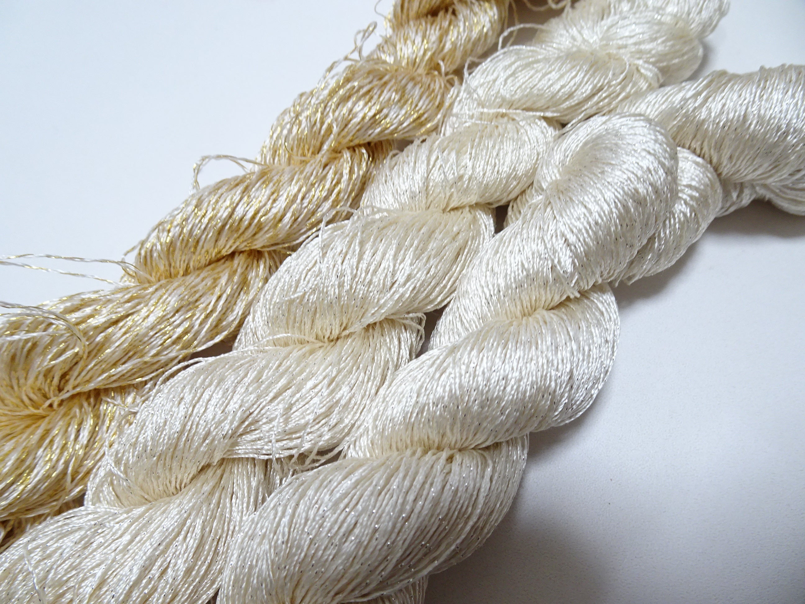 Rare Threads Japanese vintage high class rare silk thread 3sets Mixture of Gold emb ...