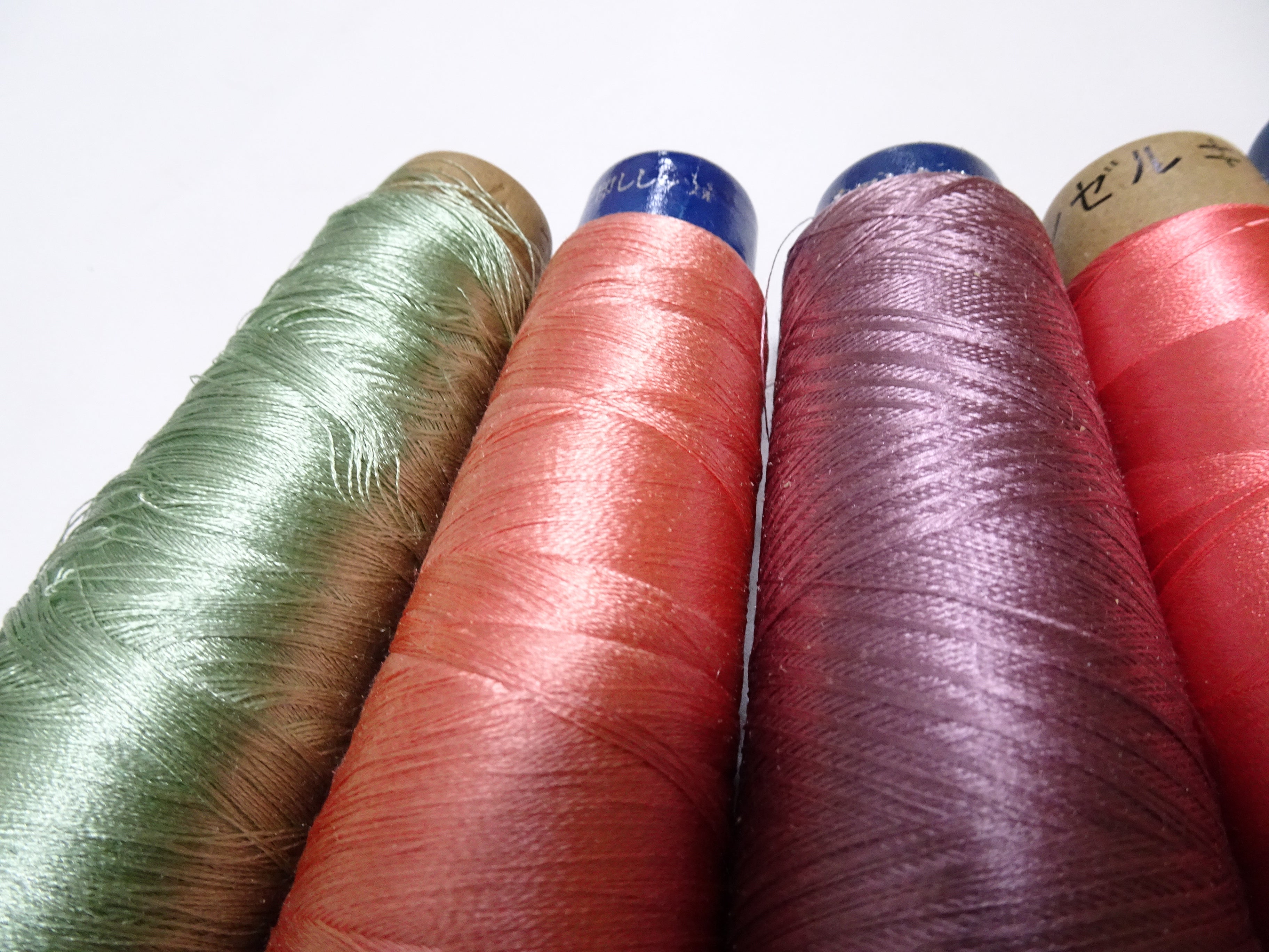 Great deal!! Japanese vintage silk thread 14sets embroidery Imperfect item (please see description for details)  16384