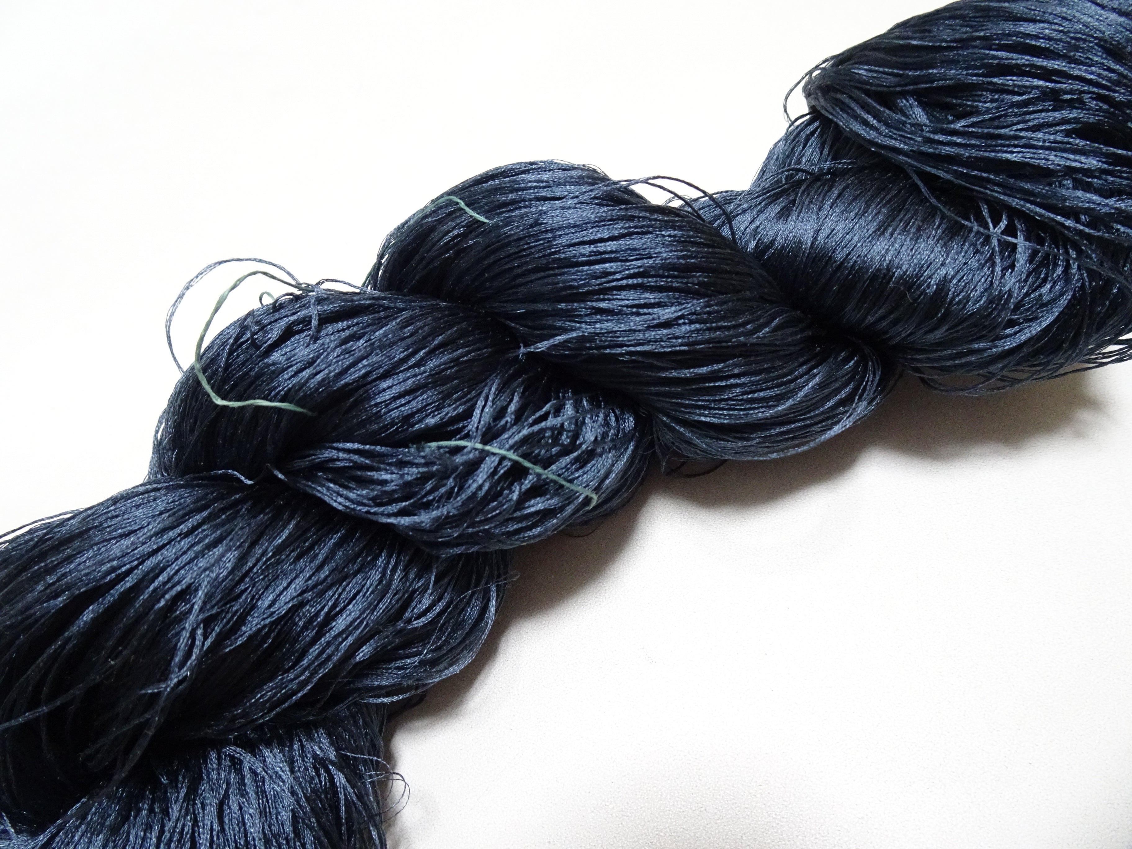Japanese Vintage 6 Loose-Twist Silk Threads 19267