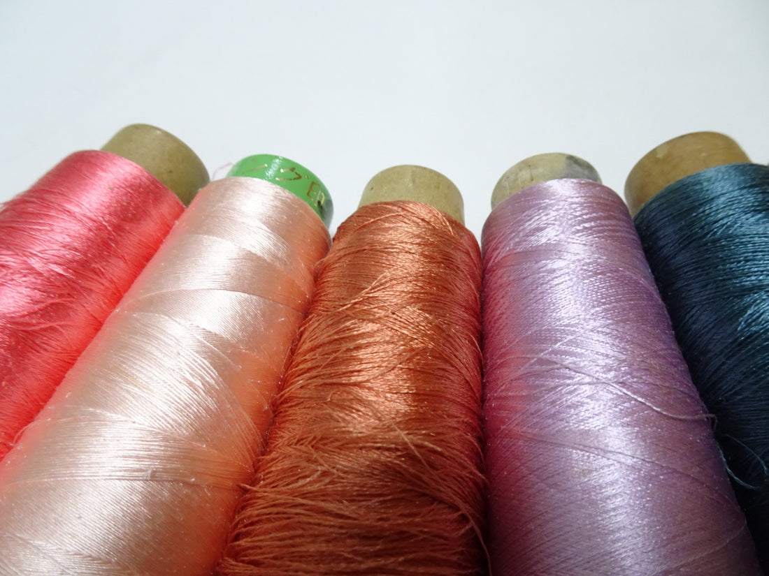 Great deal!! Japanese vintage silk thread 14sets embroidery Imperfect item (please see description for details)  16385