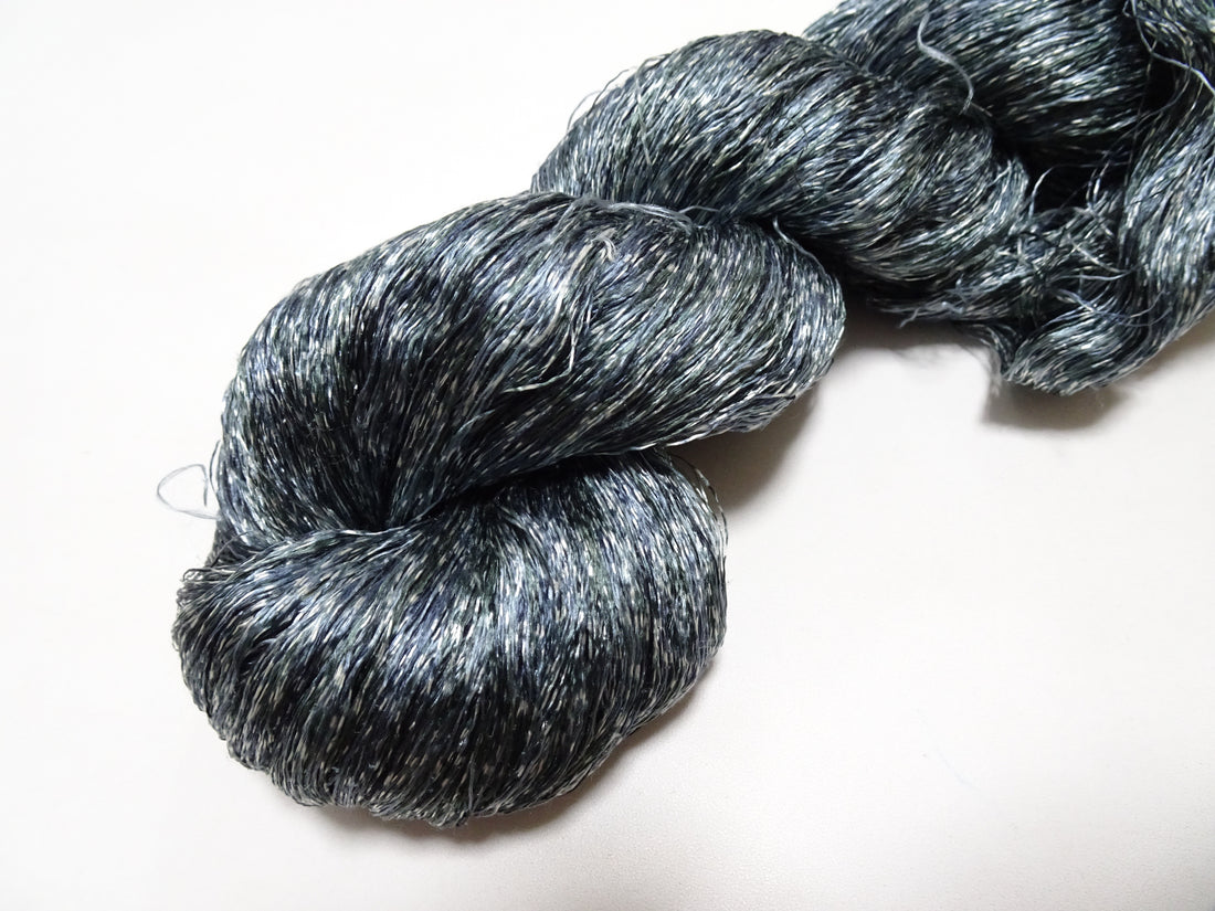 Japanese Vintage Super Rare Indigo Mud Dyeing kasuri loose Twisted Silk Thread Various Sets Embroidery & weave 15534