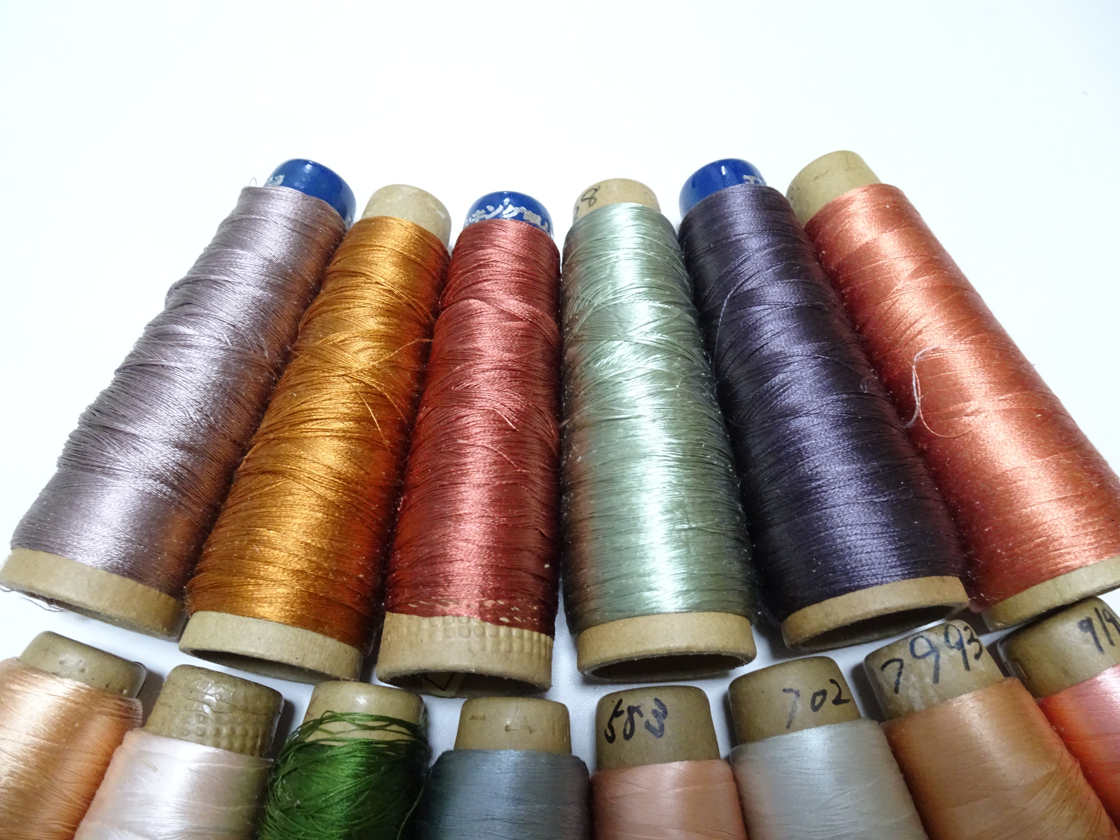 Great deal!! Japanese vintage silk thread 14sets embroidery Imperfect item (please see description for details)  16388