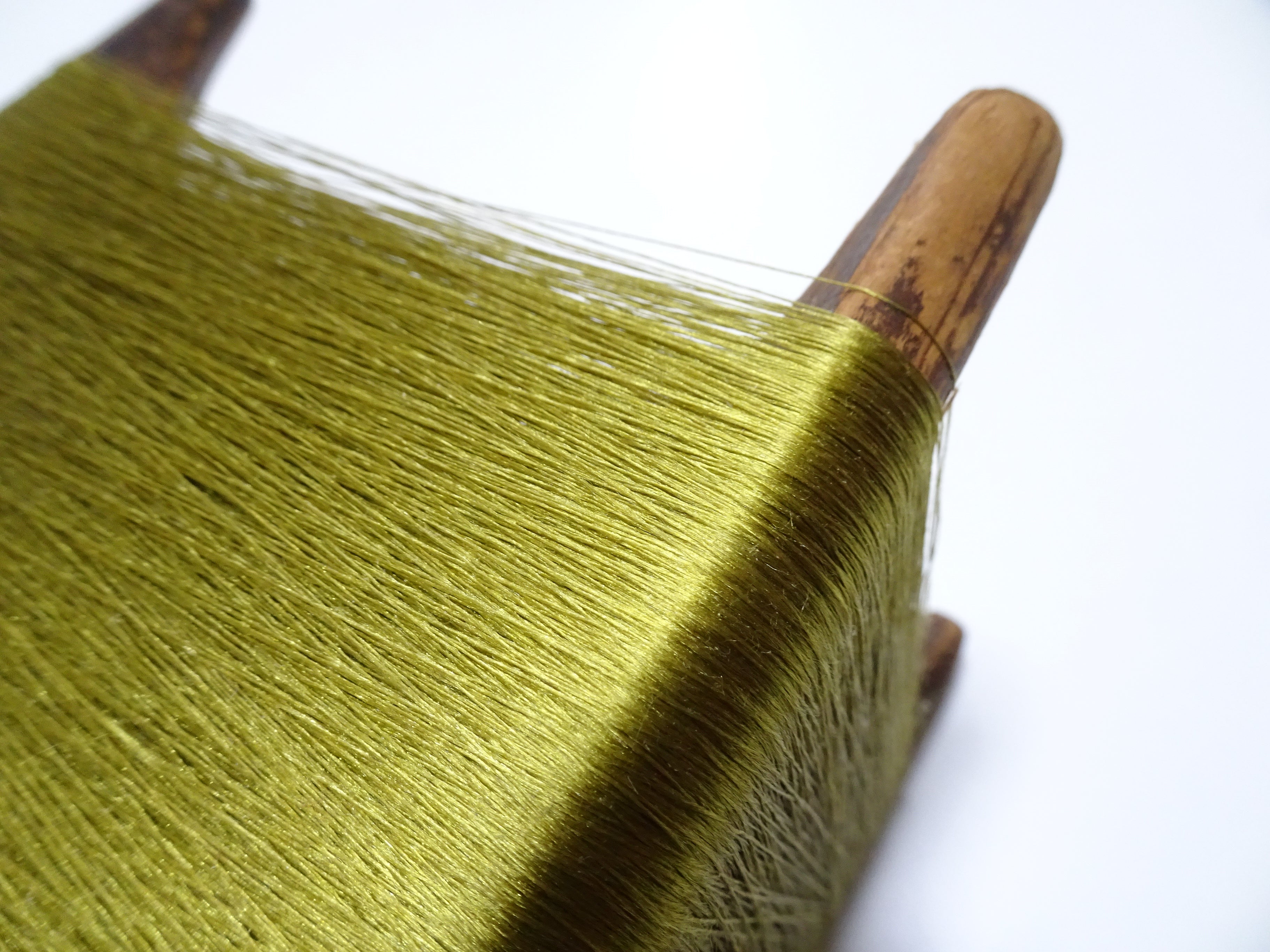 Japanese vintage Wooden spool & silk thread embroidery 16313