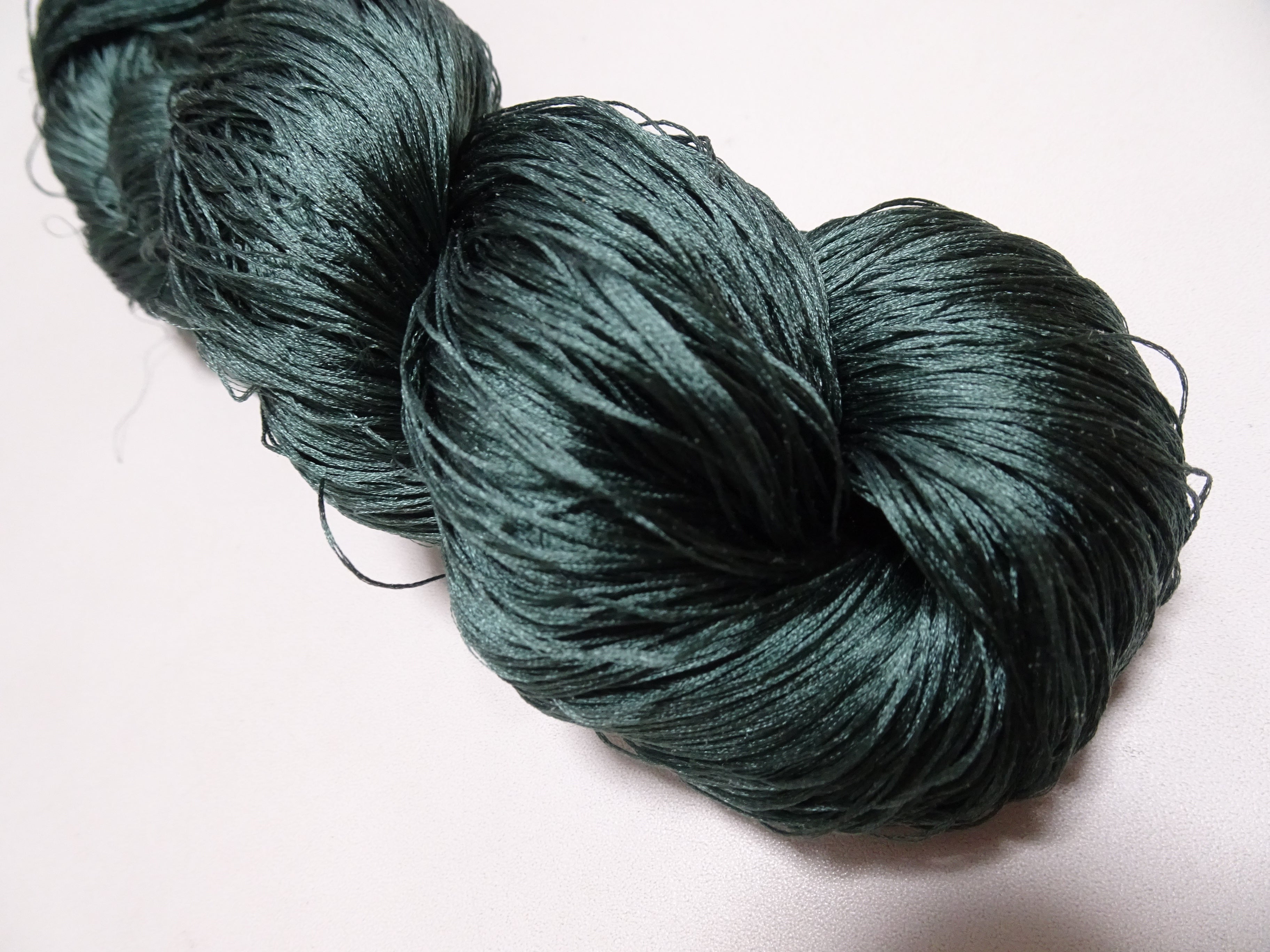 Japanese Vintage 6 Loose-Twist Silk Threads 19270
