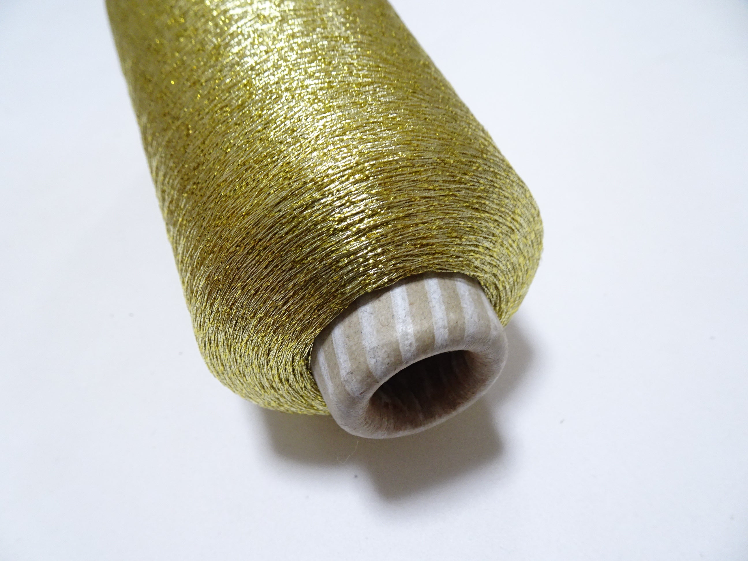Super Special price! Japanese vintage metallic lame thread embroidery 5000M 9367