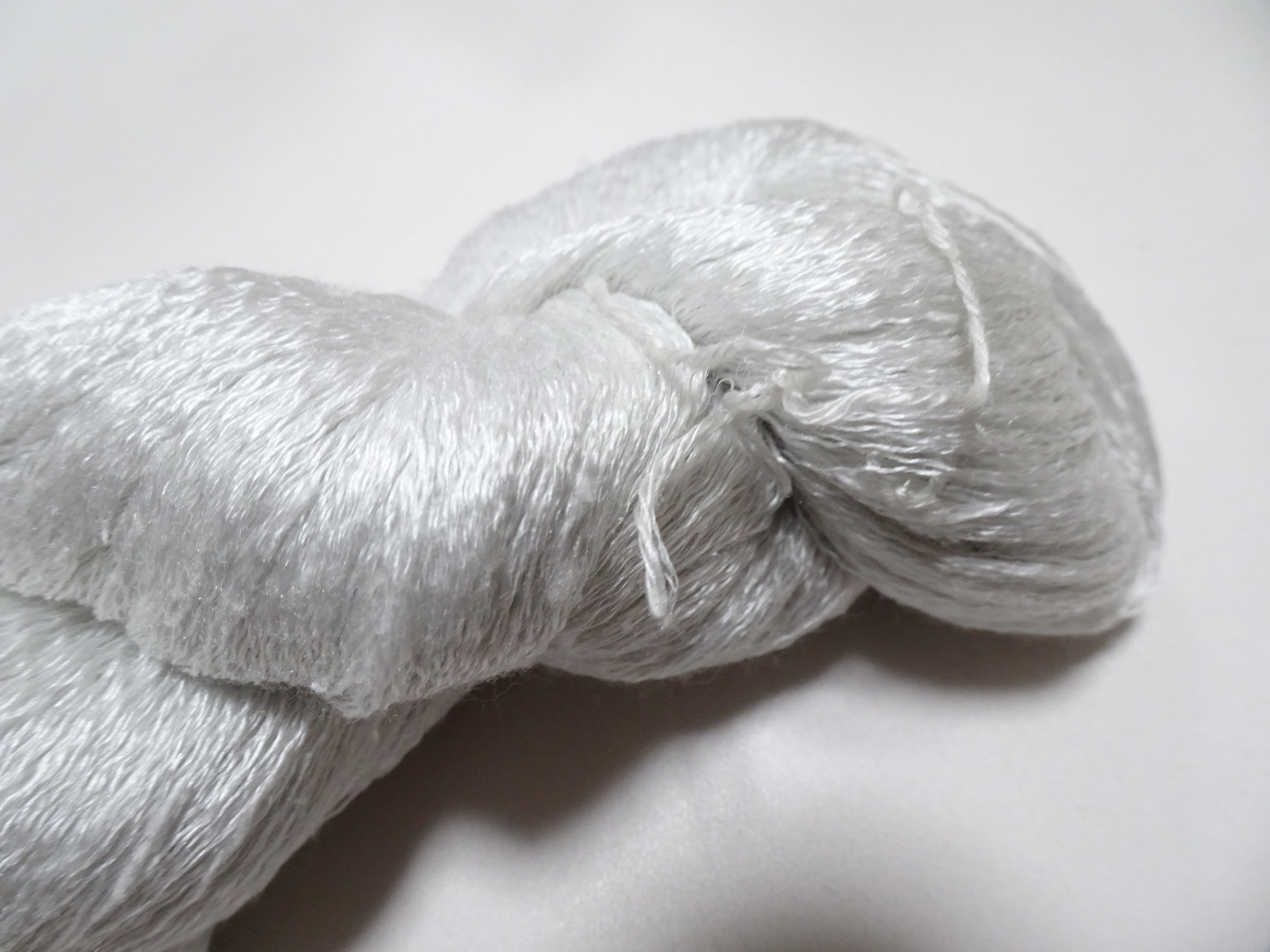 Japanese Vintage Japanese Cedar Dyeing Silk Thread Embroidery & Weaving Light Gray (almost white) 18149