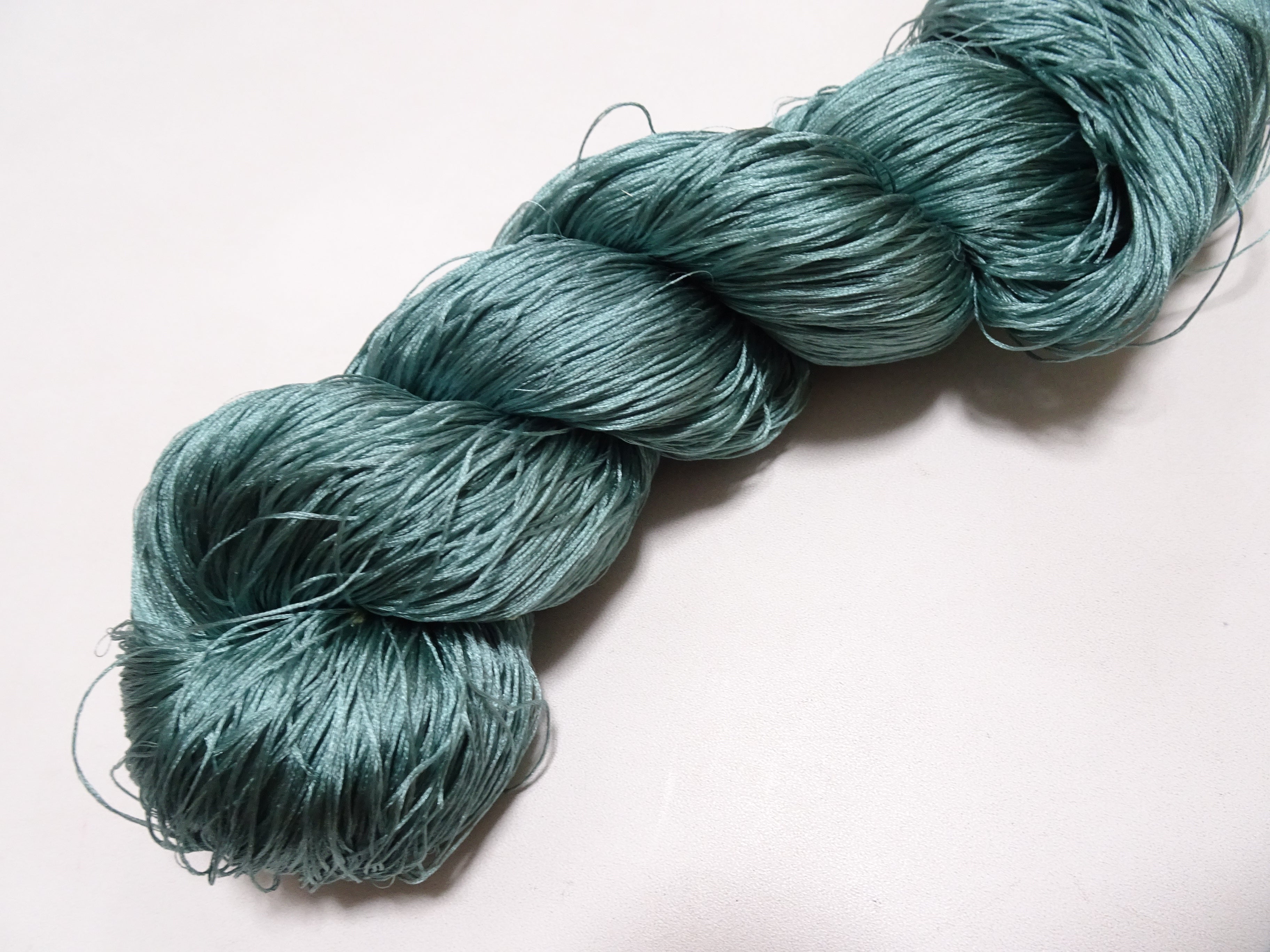 Japanese Vintage 6 Loose-Twist Silk Threads 19274