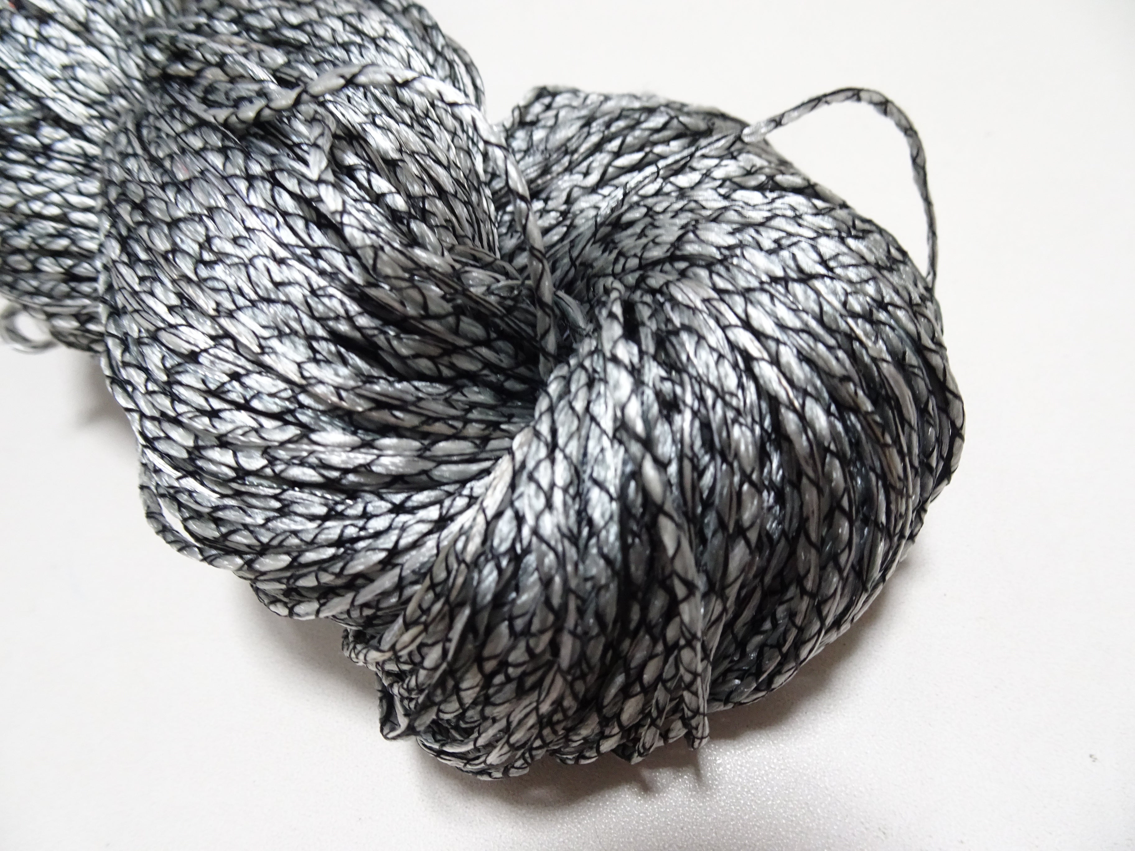Japanese Tanaka Gen Silk – One-of-a-Kind Hand-Dyed Artistic Silk Thread, Rare Japanese Artisan Yarn, Limited Stock 16534