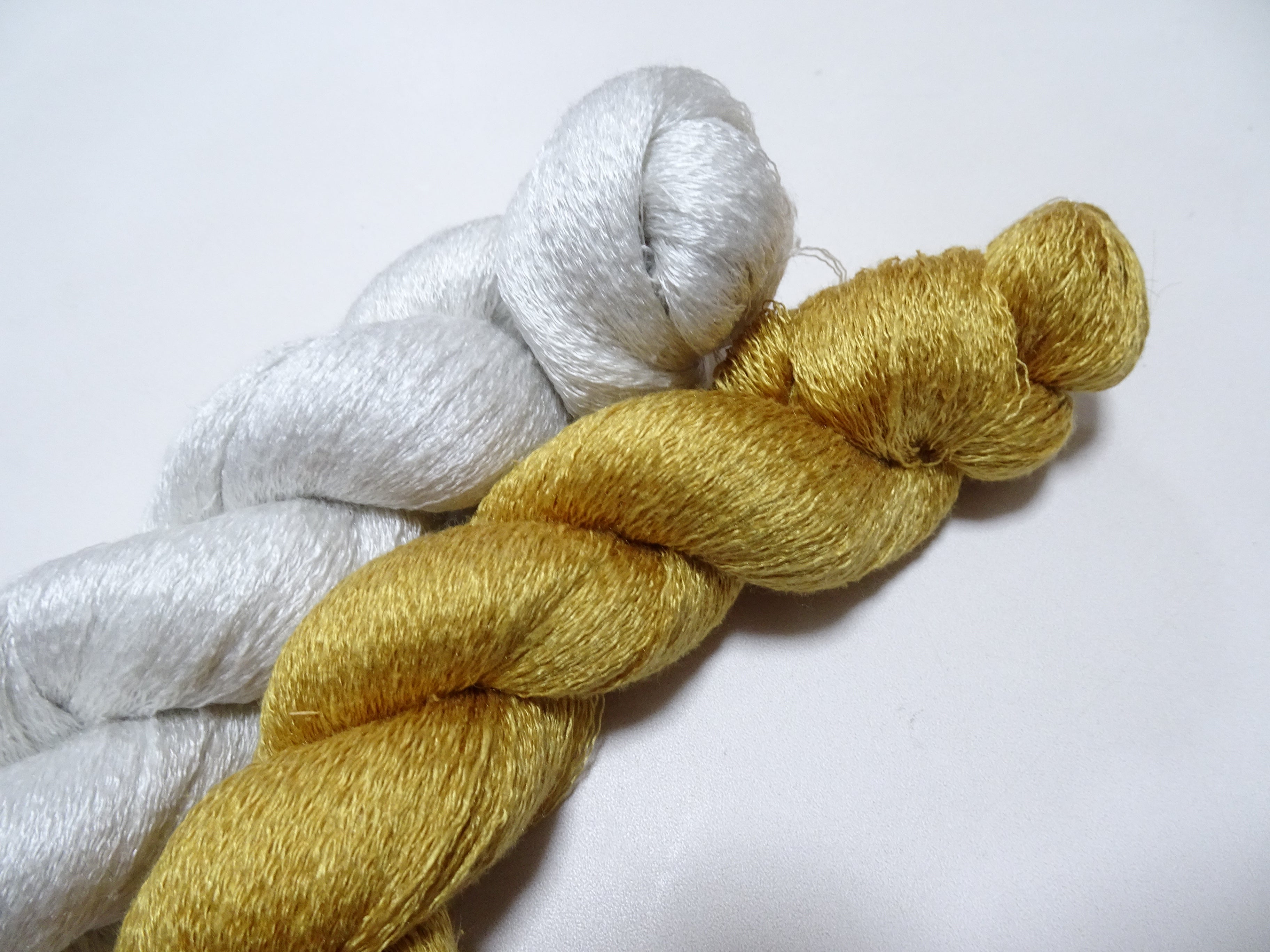 Japanese Vintage Japanese Cedar Dyeing Silk Thread 2sets Embroidery & Weaving 18150