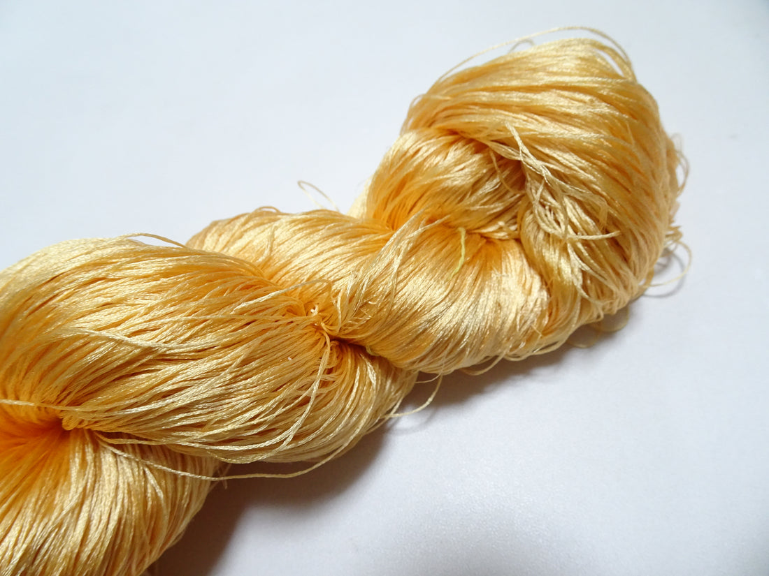 Japanese Vintage 6 Loose-Twist Silk Threads 19276