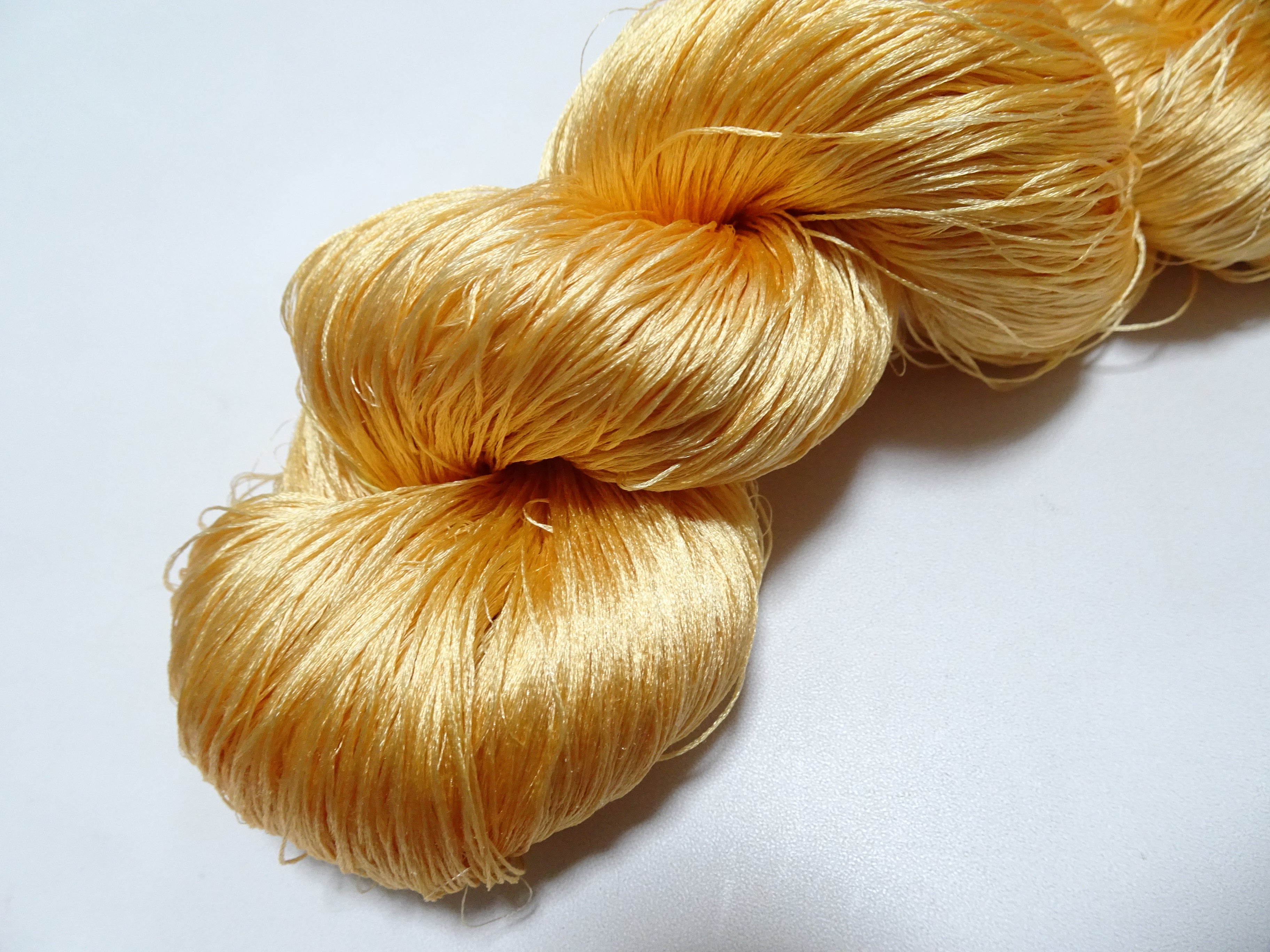 Japanese Vintage 6 Loose-Twist Silk Threads 19276