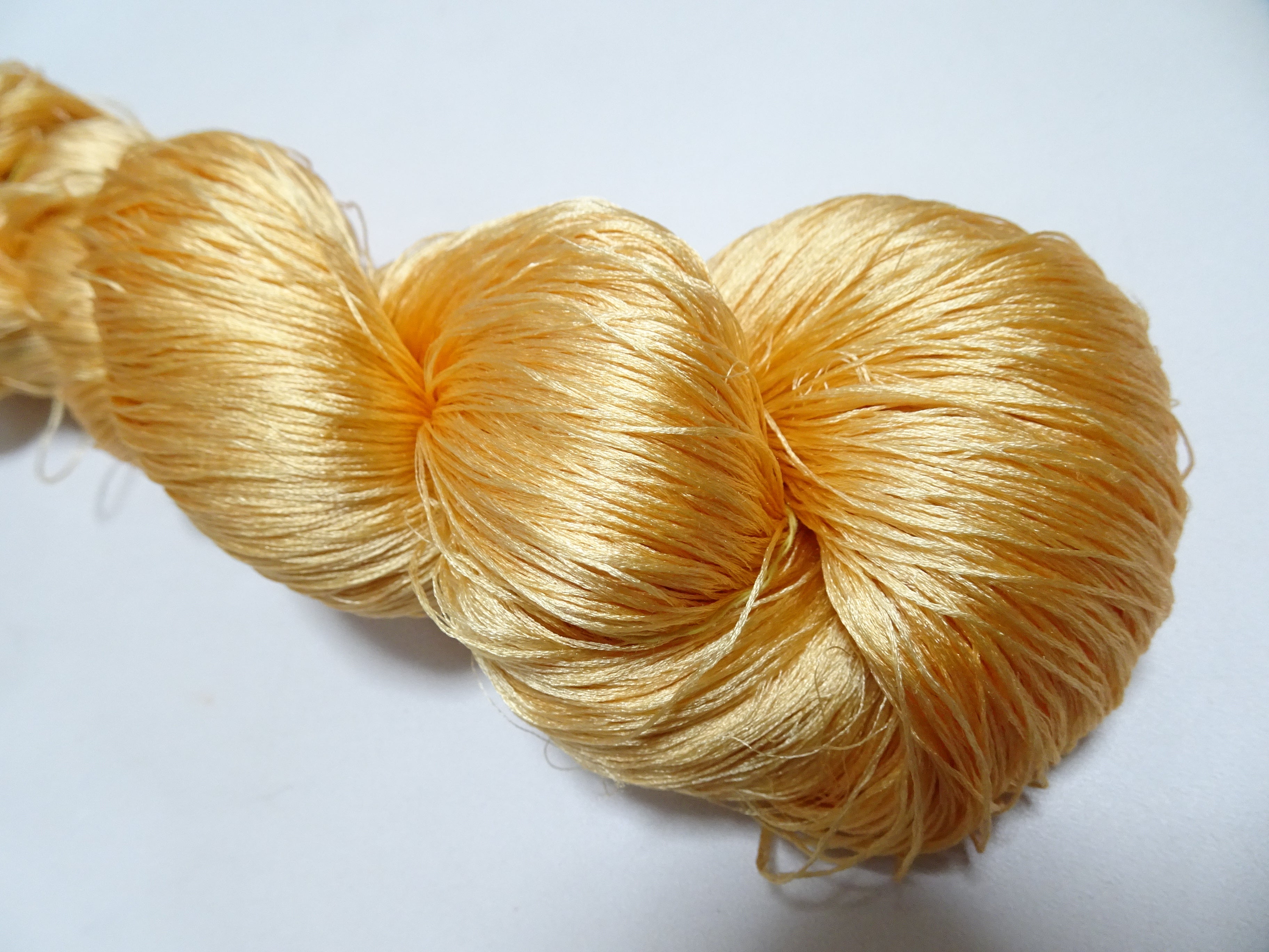 Japanese Vintage 6 Loose-Twist Silk Threads 19276