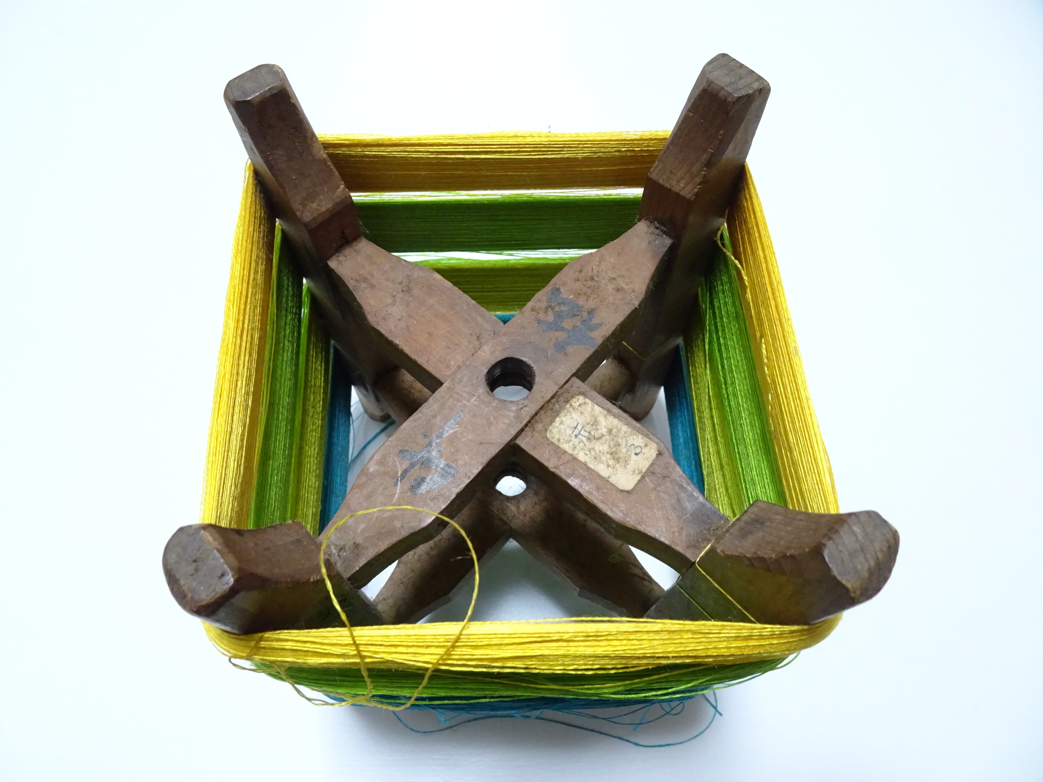 Japanese vintage Wooden spool & silk thread embroidery 16321