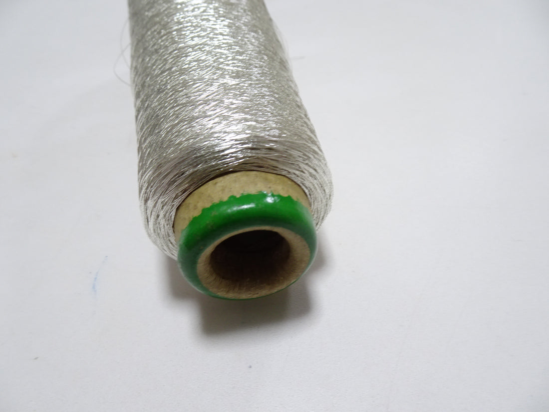 Japanese Vintage Superb Real Silver Leaf Thread SN2.5 embroidery 1000M   0.27mm