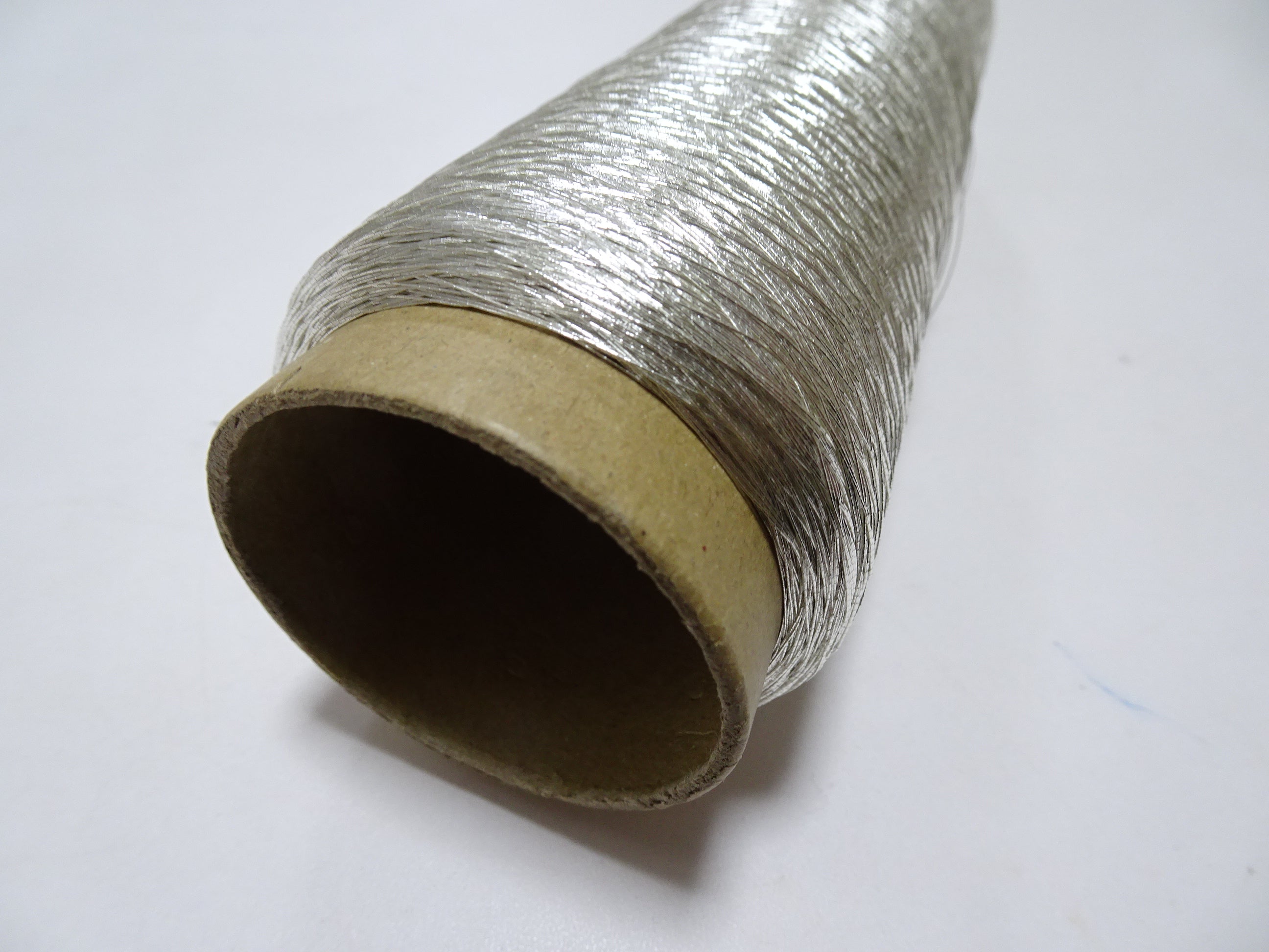 Japanese Vintage Superb Real Silver Leaf Thread SN2.5 embroidery 1000M   0.27mm