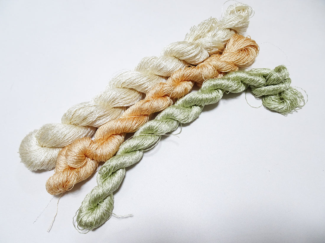 Japanese Vintage High Class Rare Silk Thread 3sets Mixture of Gold embroidery 15627