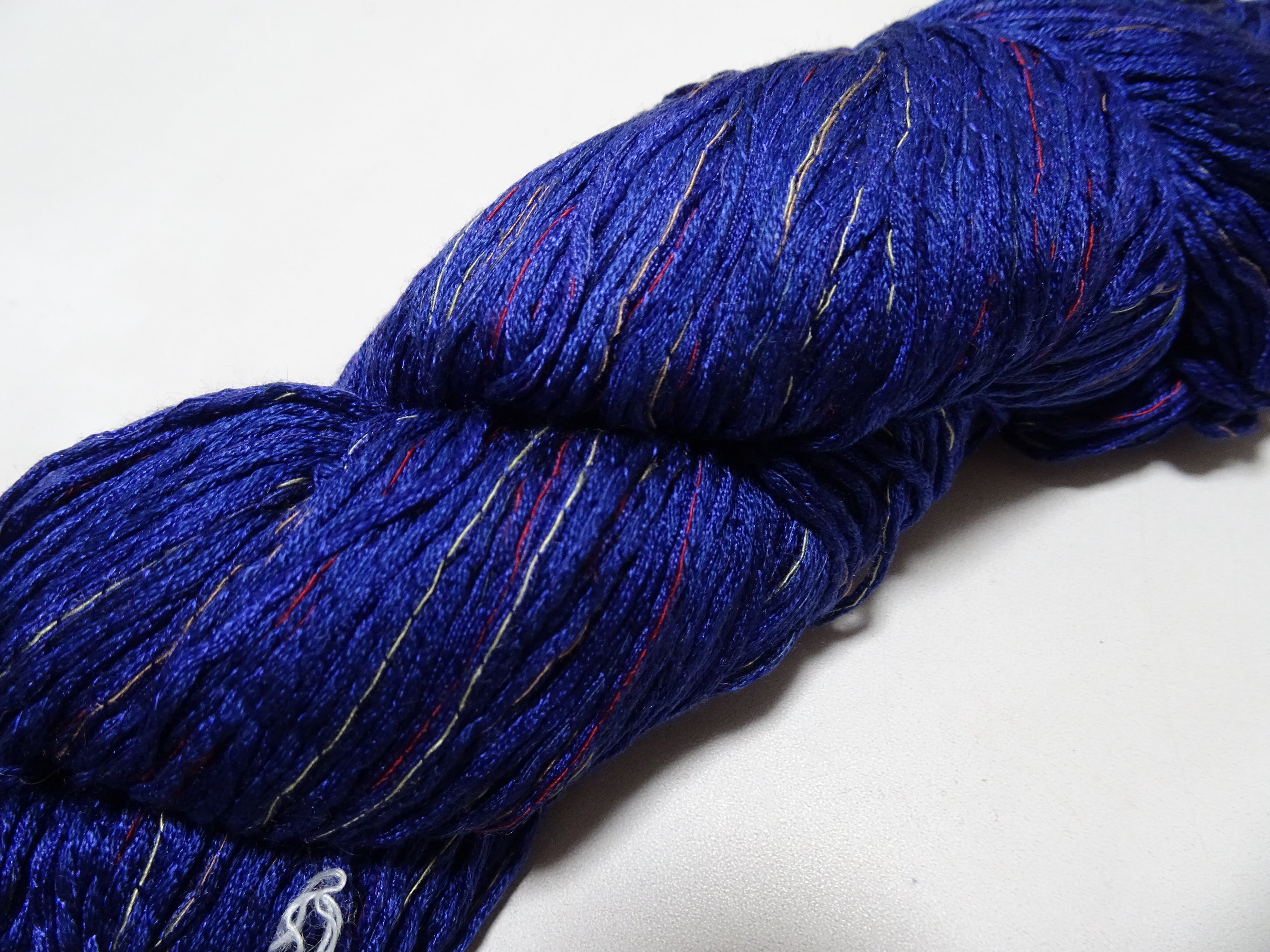Japanese Tanaka Gen Silk – One-of-a-Kind Hand-Dyed Artistic Silk Thread, Rare Japanese Artisan Yarn, Limited Stock 16539