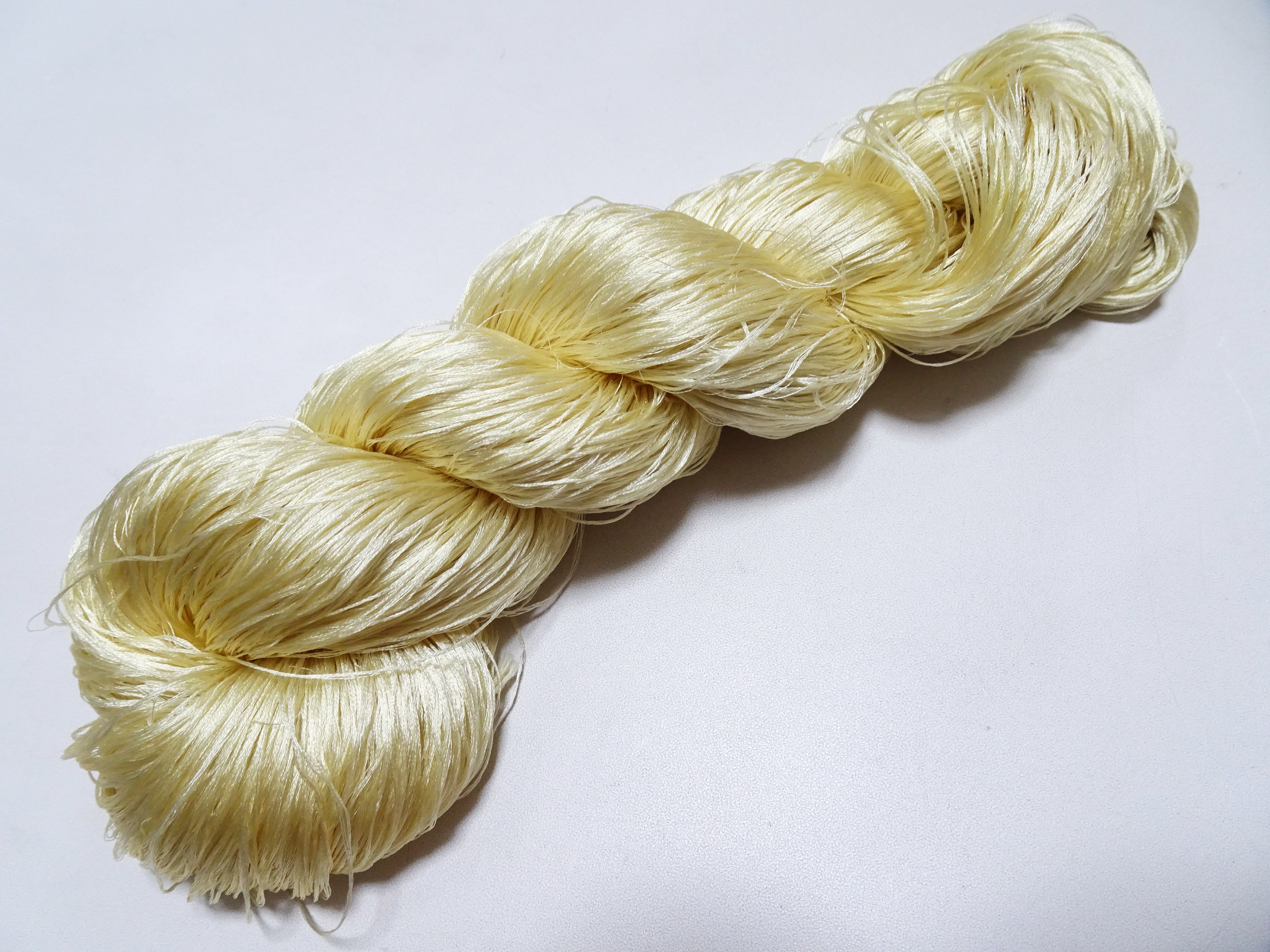 Japanese Vintage 6 Loose-Twist Silk Threads 19280