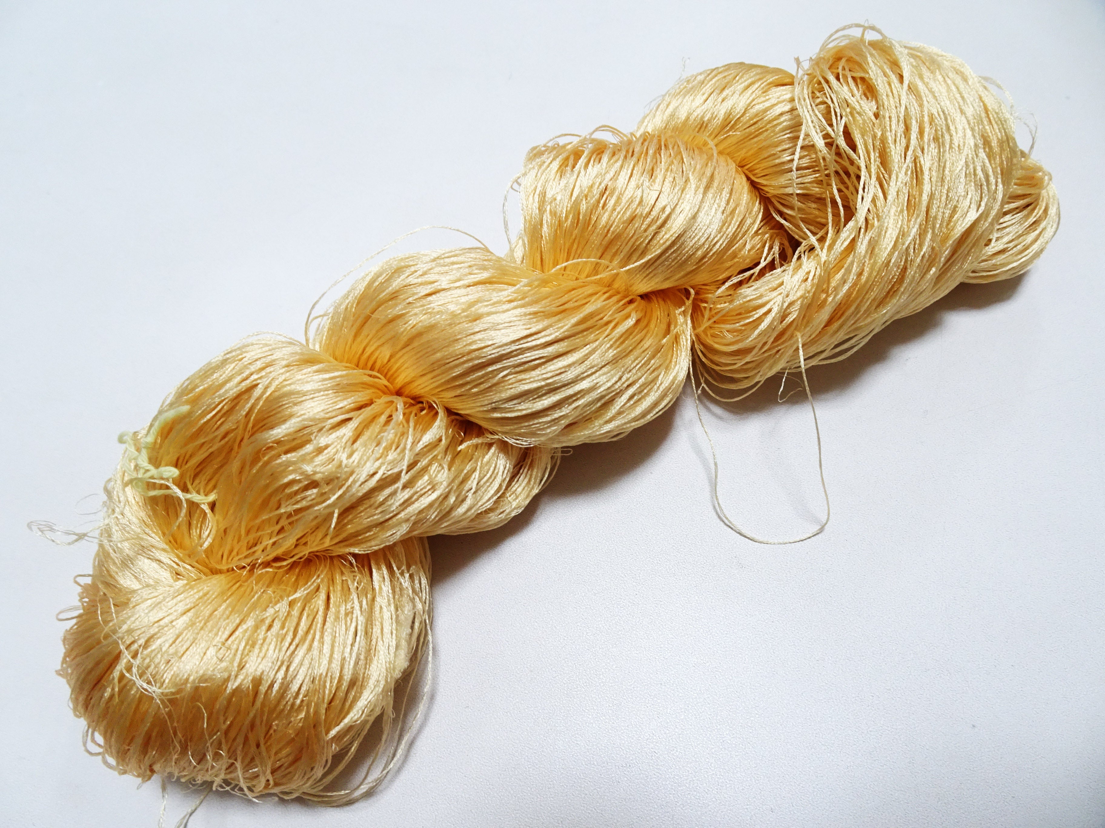 Japanese Vintage 6 Loose-Twist Silk Threads 19281