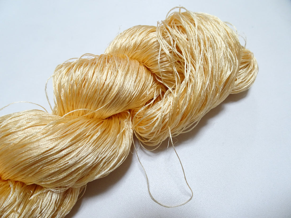 Japanese Vintage 6 Loose-Twist Silk Threads 19281