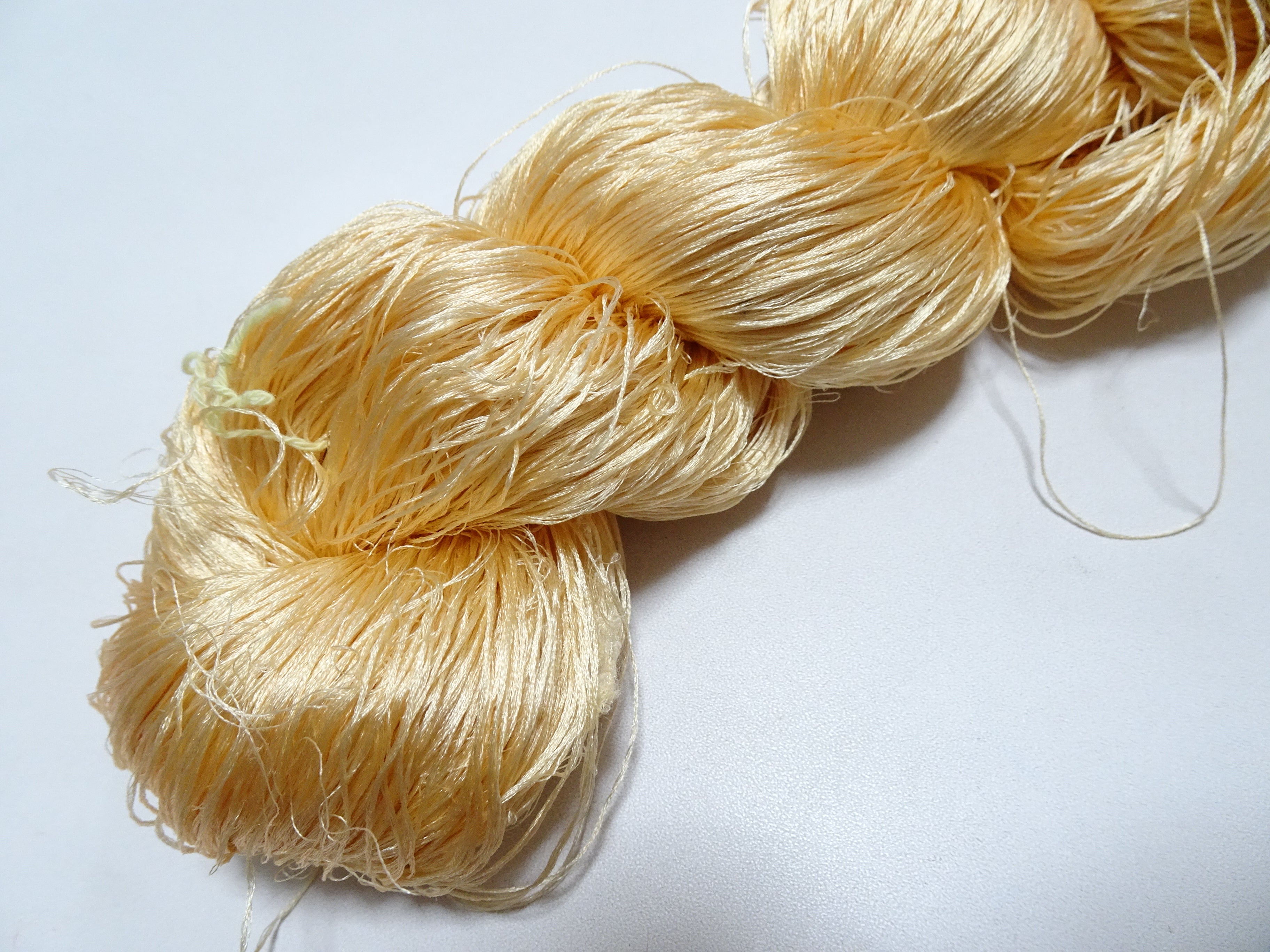 Japanese Vintage 6 Loose-Twist Silk Threads 19281