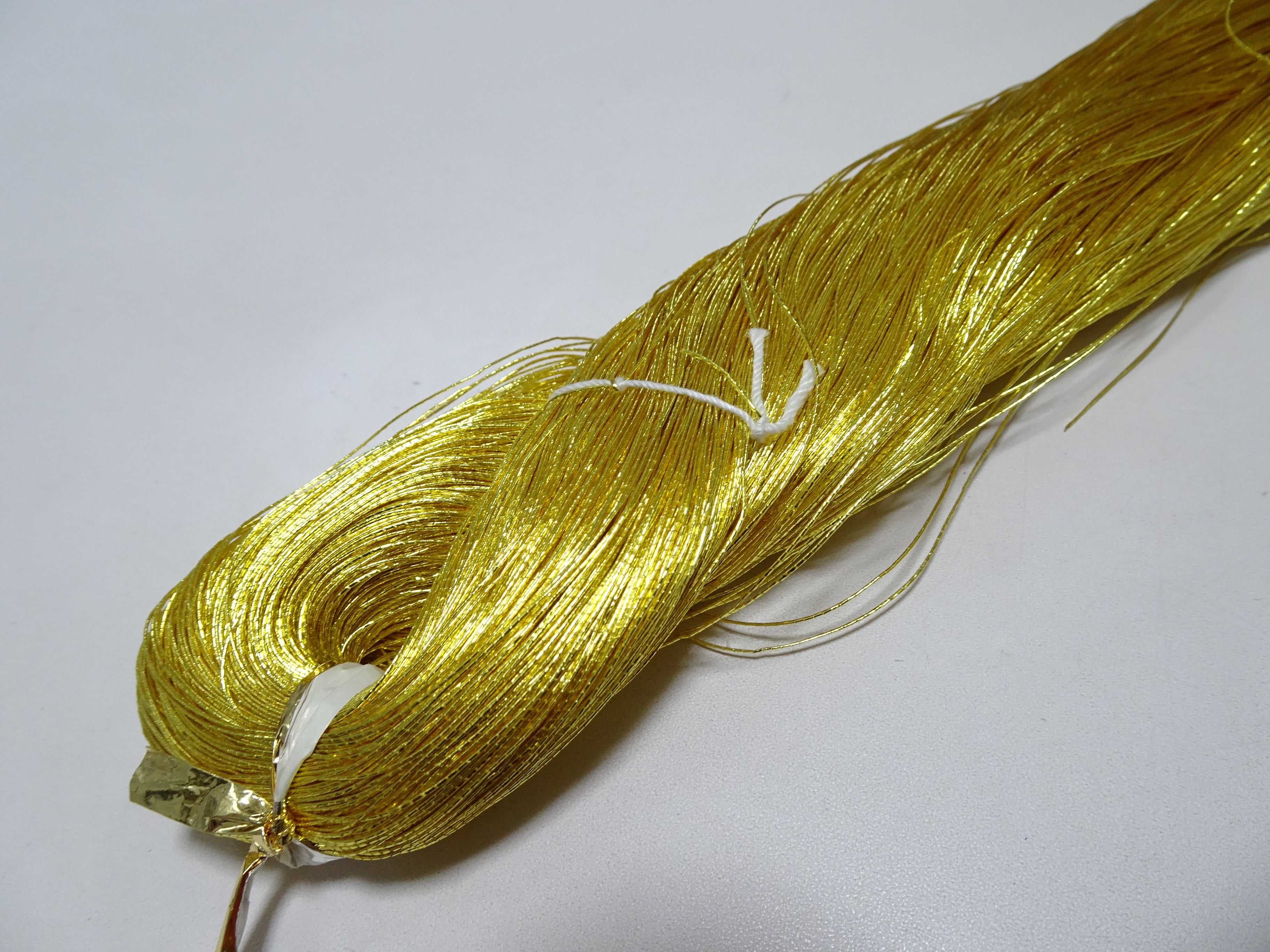 Special price!! Japanese Vintage Superb Gold Leaf Thread 55 embroidery 1000M 16738  0.40mm