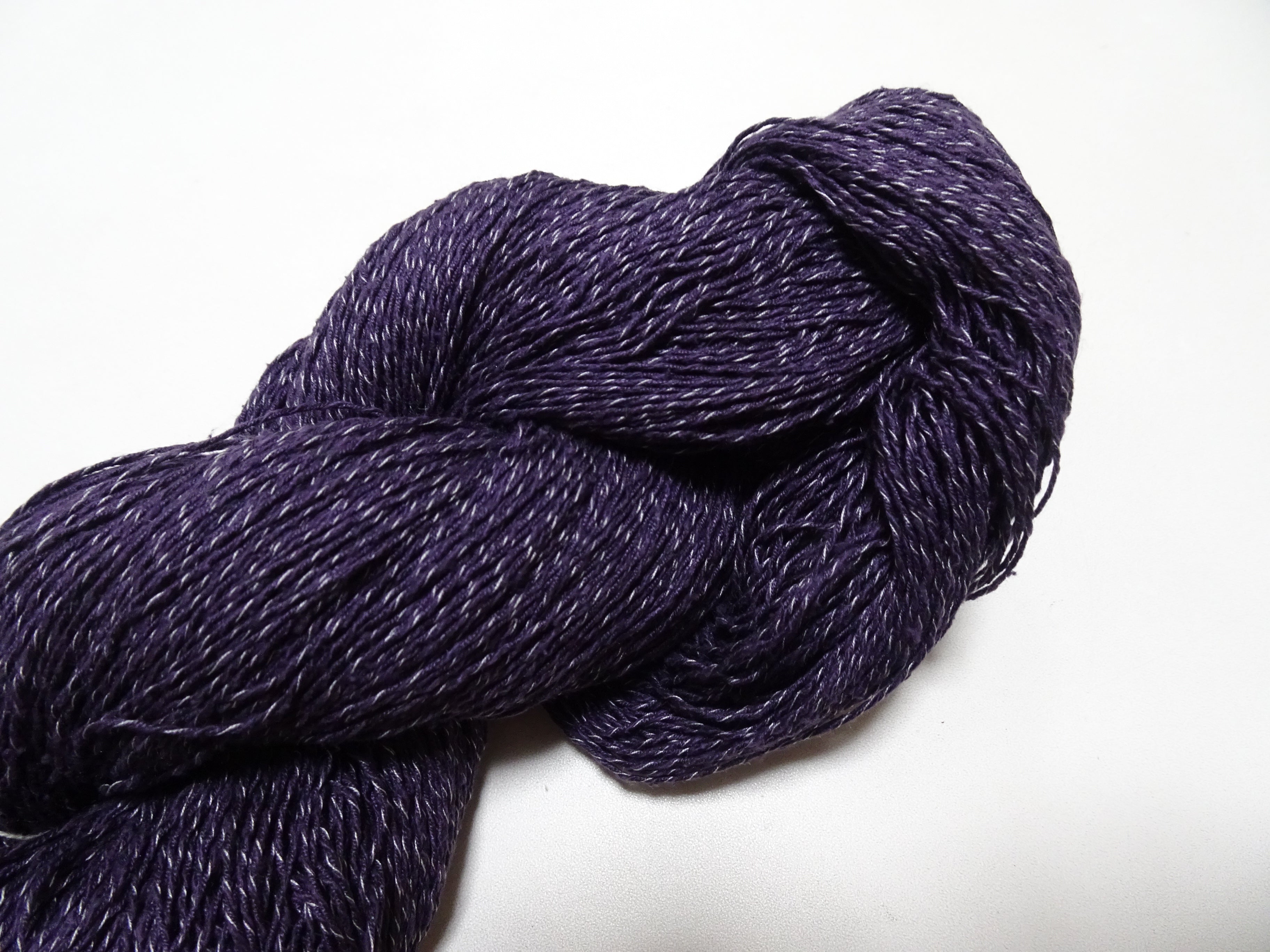 Japanese Tanaka Gen Silk – One-of-a-Kind Hand-Dyed Artistic Silk Thread, Rare Japanese Artisan Yarn, Limited Stock 19148