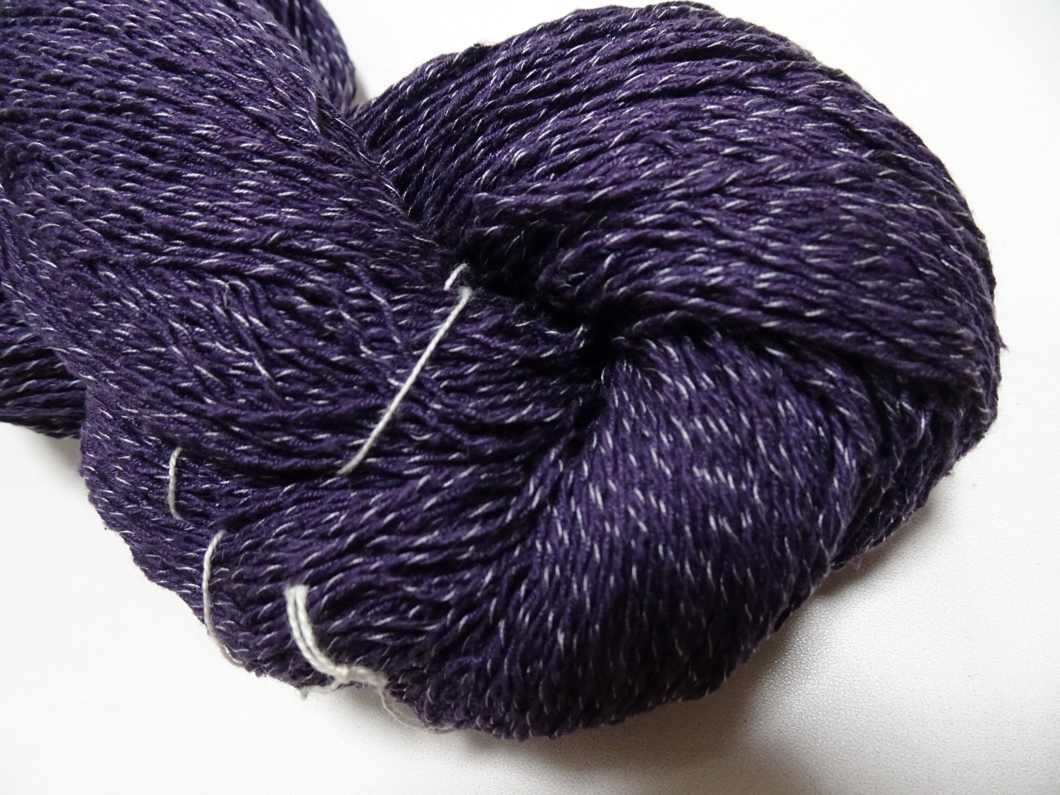 Japanese Tanaka Gen Silk – One-of-a-Kind Hand-Dyed Artistic Silk Thread, Rare Japanese Artisan Yarn, Limited Stock 19148