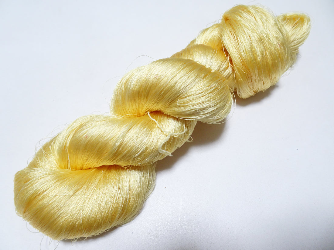Japanese vintage silk thread embroidery 8970