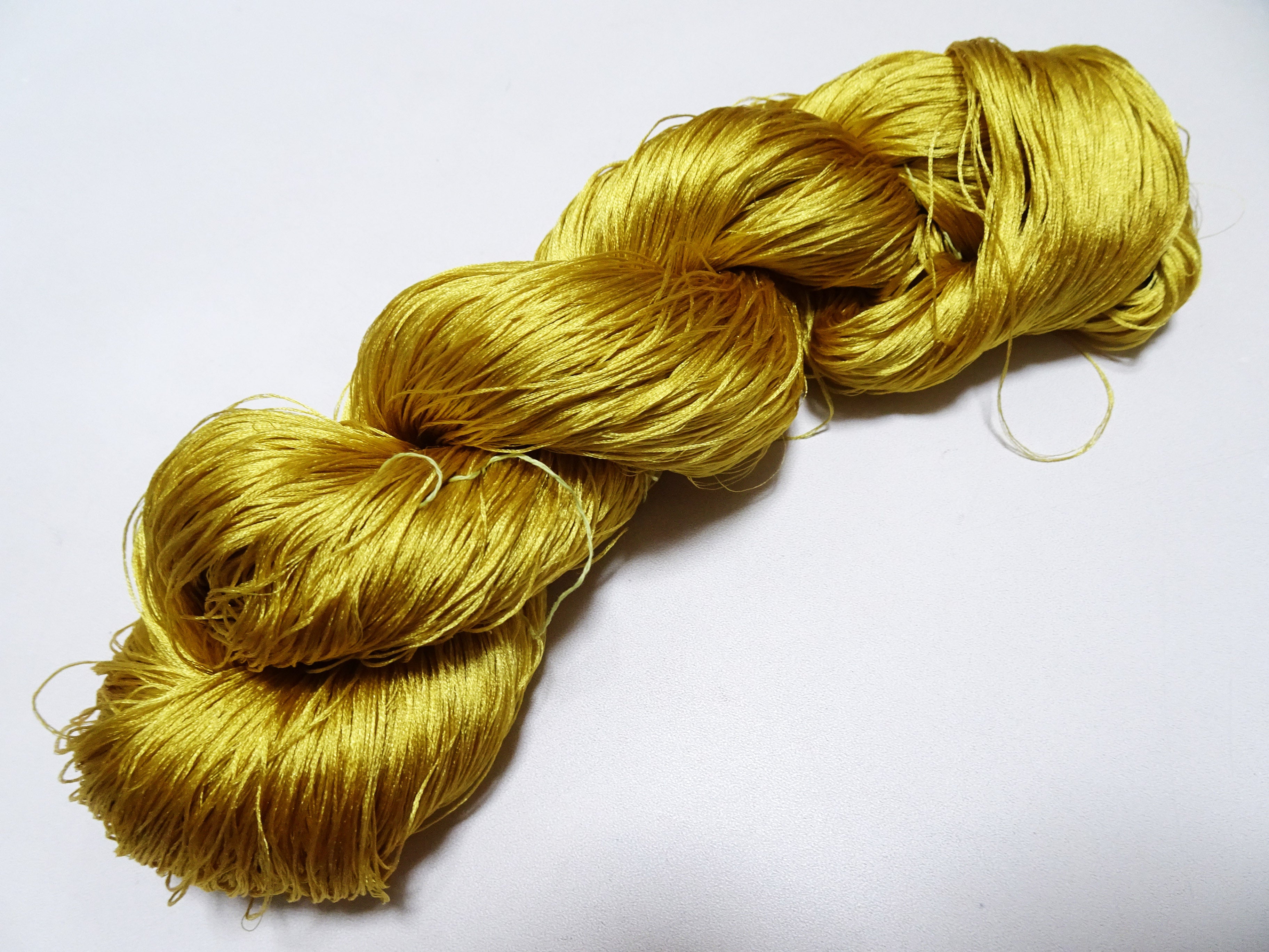Japanese Vintage 6 Loose-Twist Silk Threads 19284